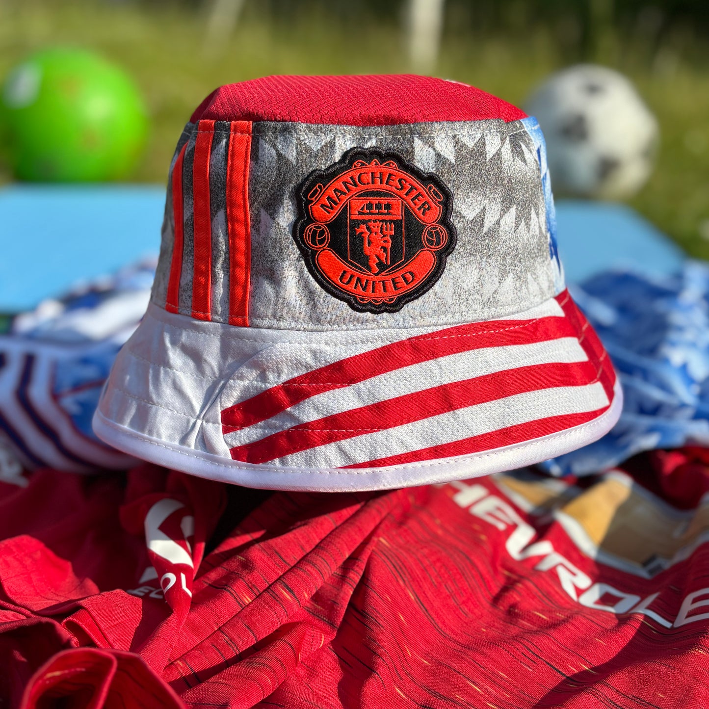 Manchester United bucket hat (Adult 62-63 cm) - made from real shirts