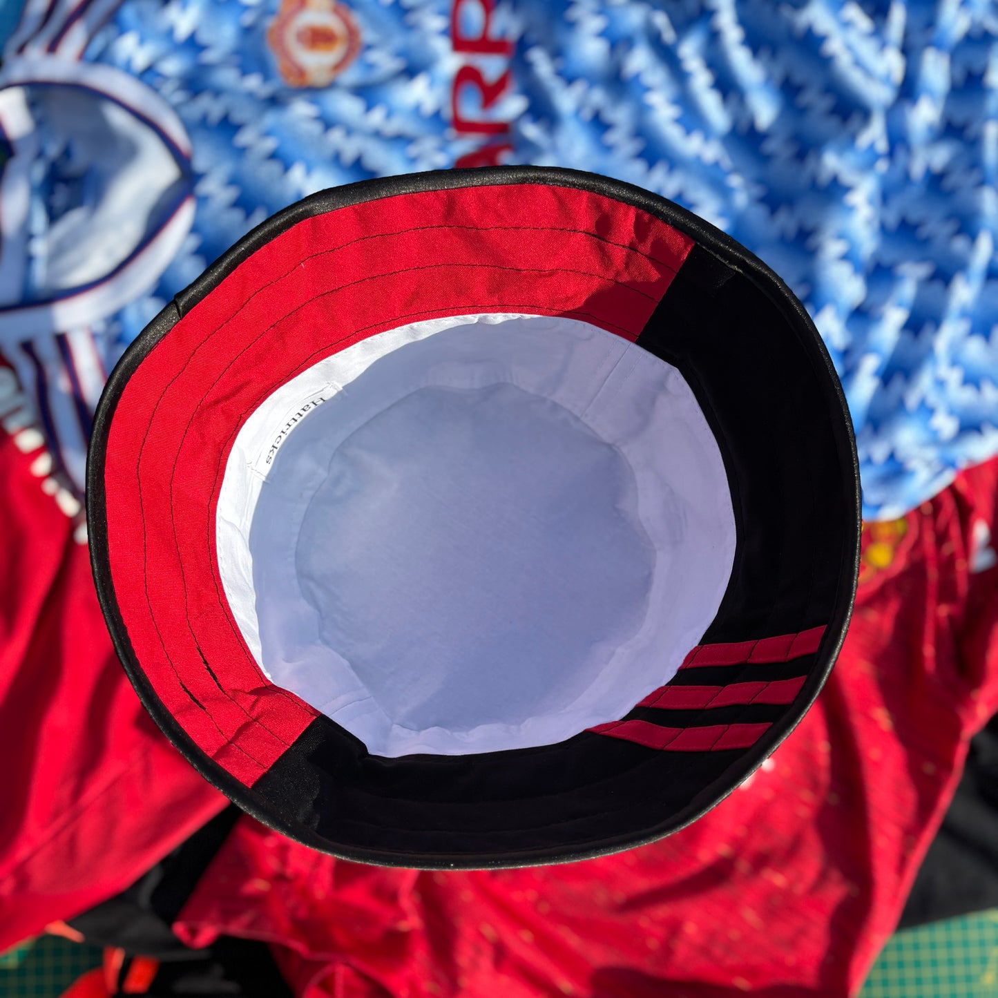 Manchester United bucket hat (Adult 62-63 cm) - made from real shirts