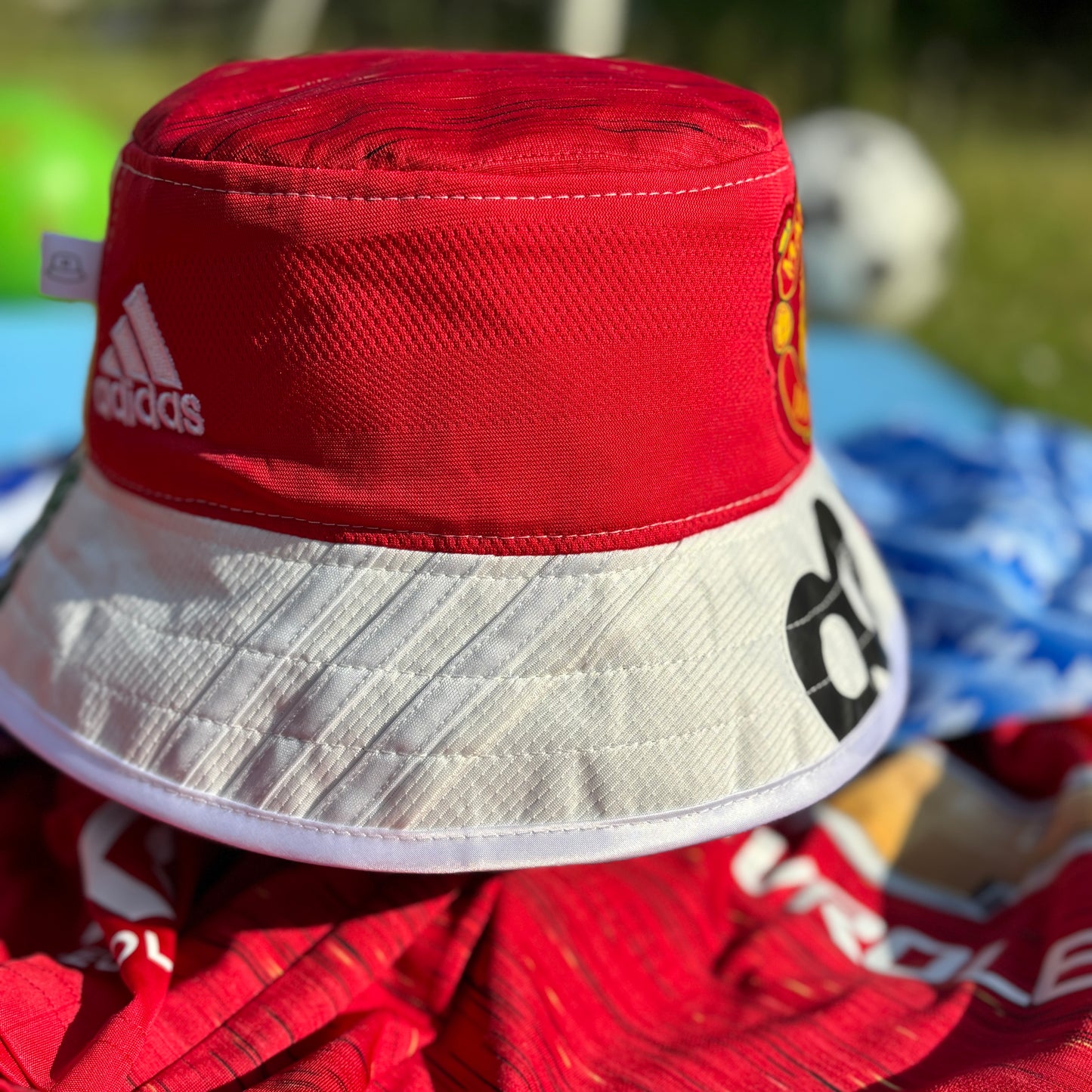Manchester United bucket hat (Adult 62-63 cm) - made from real shirts