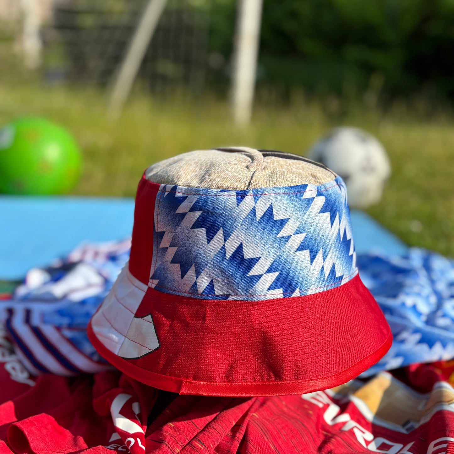 Manchester United bucket hat (Adult 62-63 cm) - made from real shirts