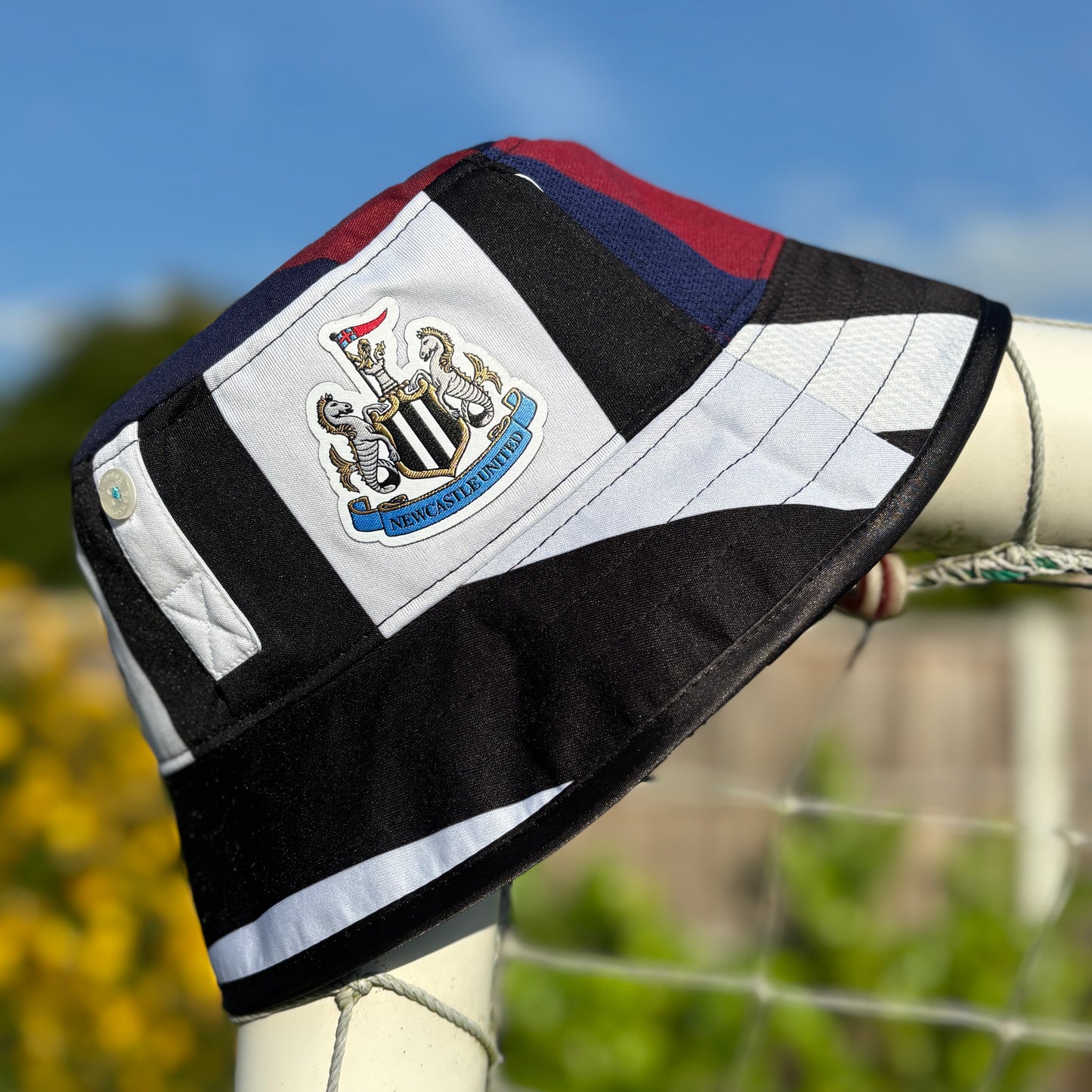 Newcastle United bucket hat (Adult 62-63 cm) - made from real shirts