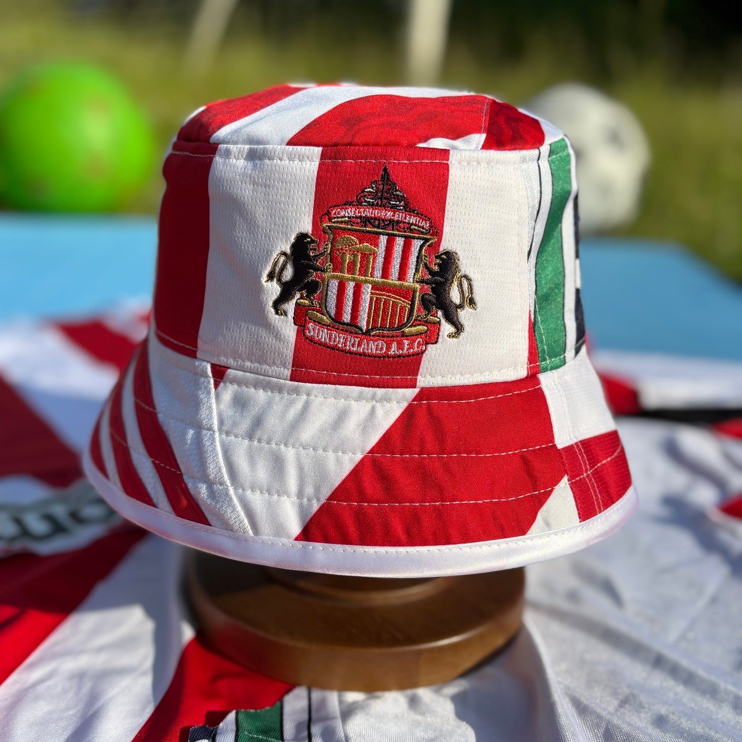 Sunderland bucket hat (adult 62-63cm) - handmade from original shirts