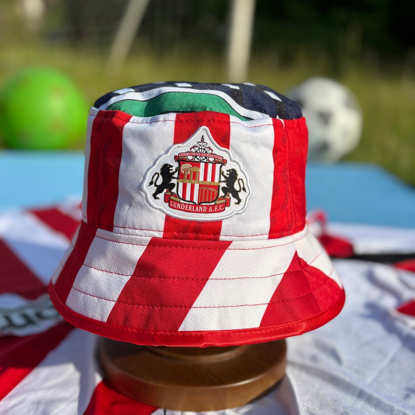 Sunderland bucket hat (adult 62-63cm) - handmade from original shirts