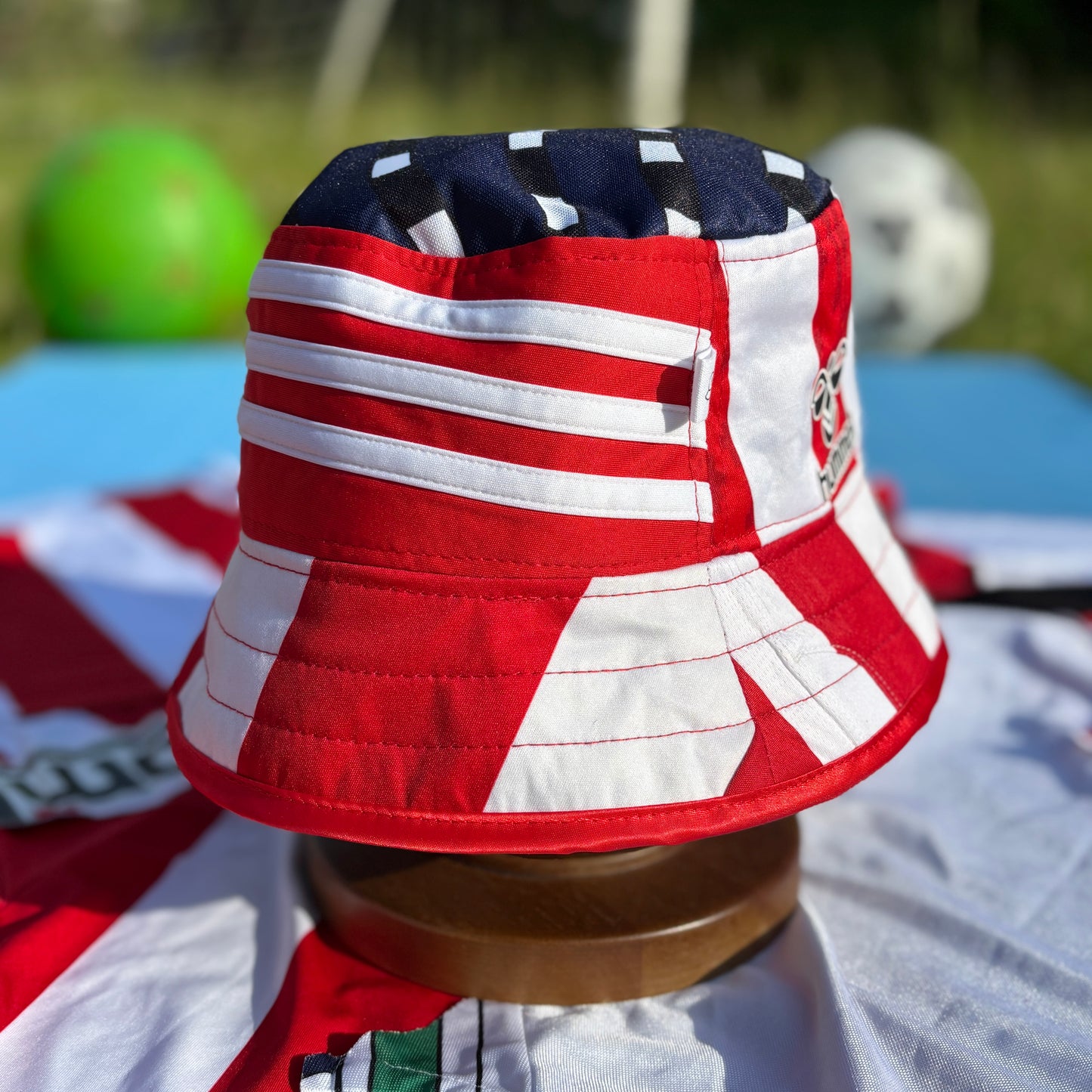 Sunderland bucket hat (adult 62-63cm) - handmade from original shirts