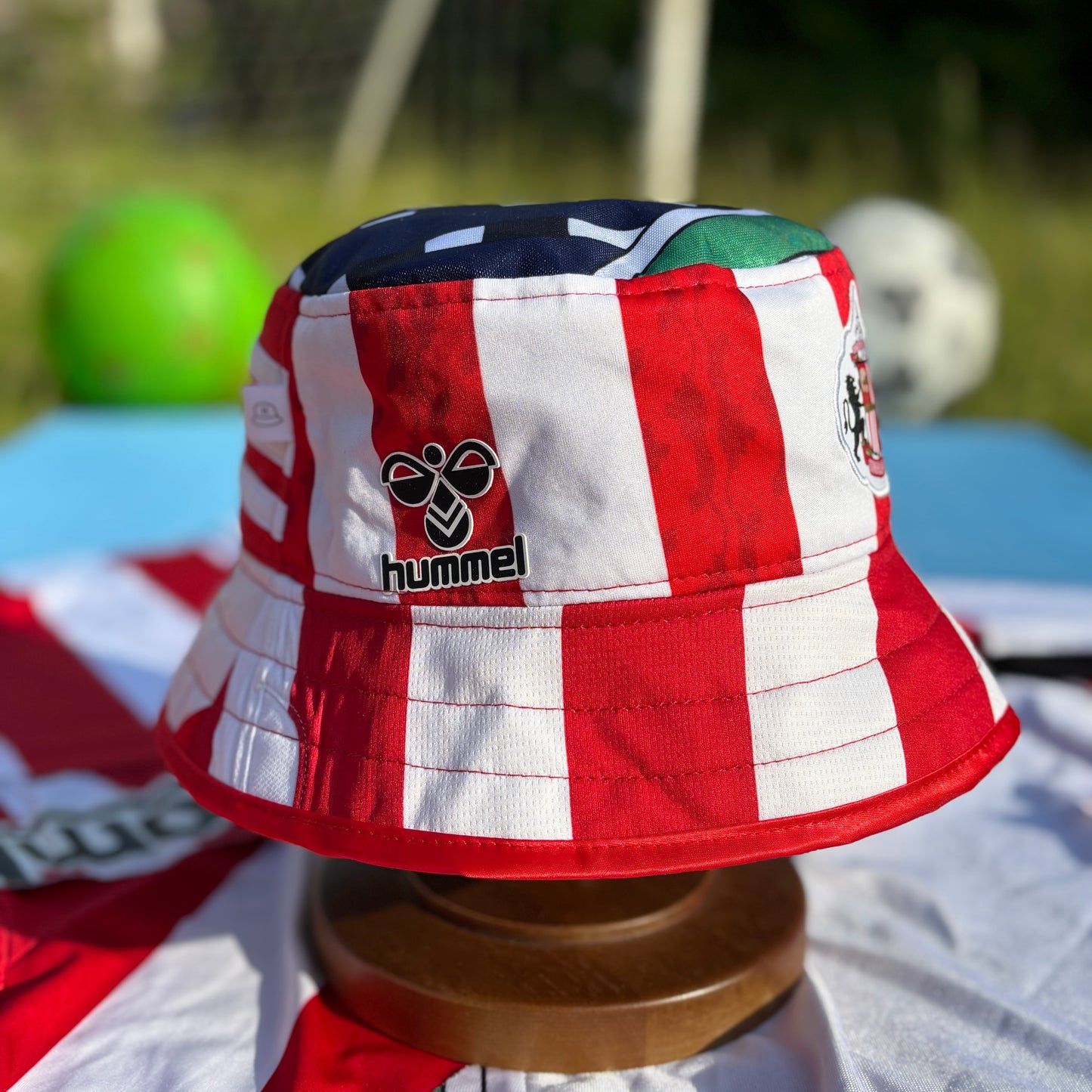 Sunderland bucket hat (adult 62-63cm) - handmade from original shirts