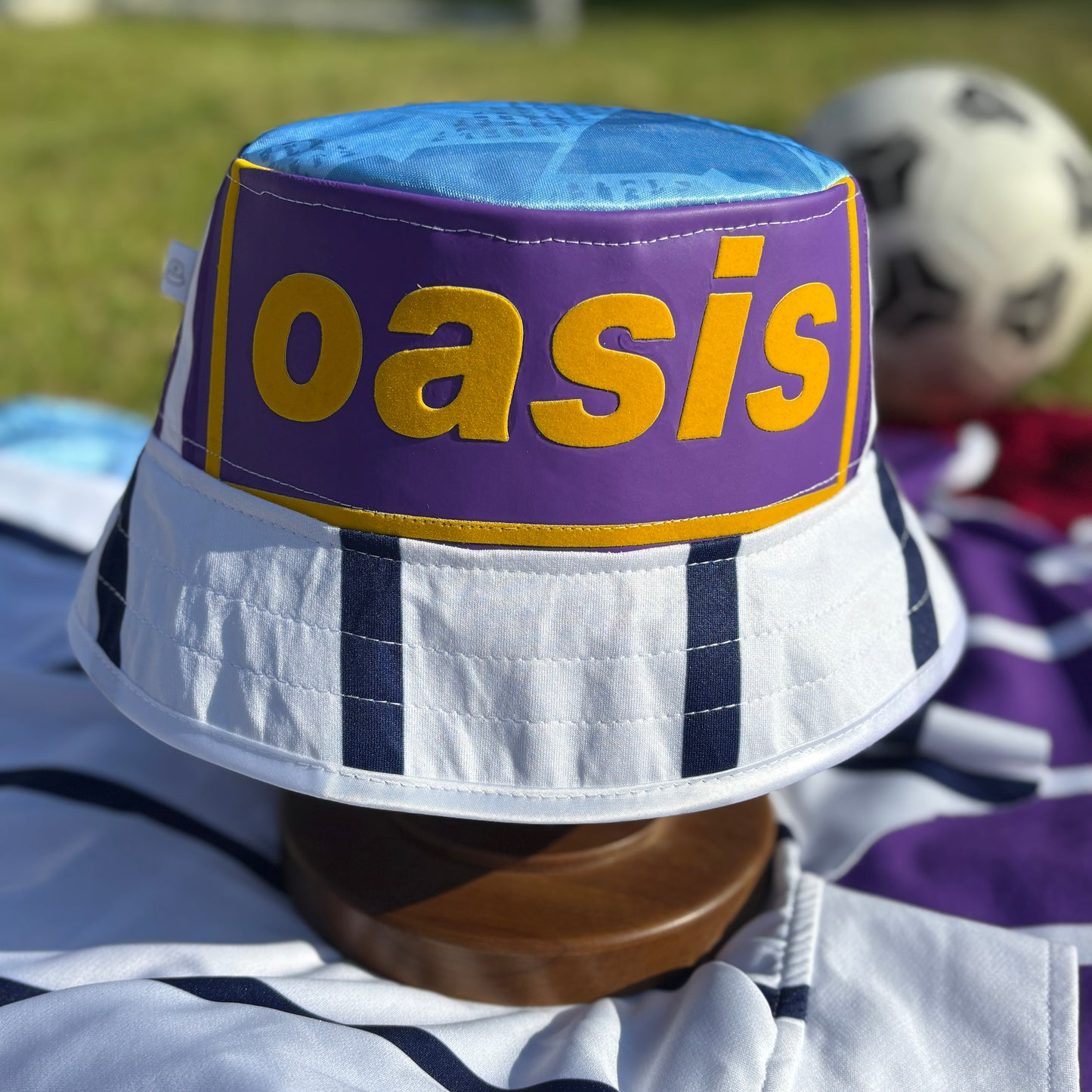 Oasis x Manchester City bucket hat (adult 62-63cm) - handmade from original shirts