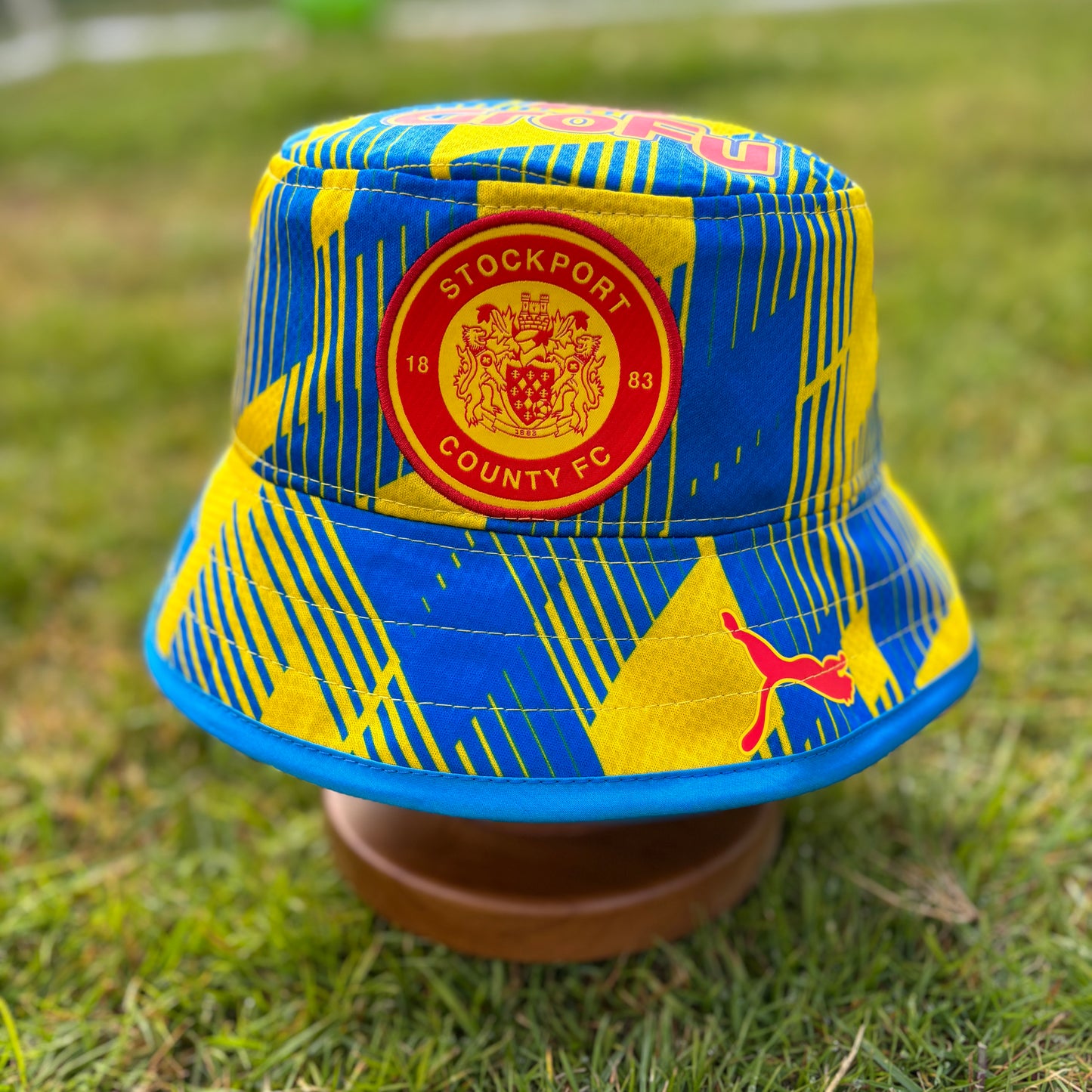 Stockport County bucket hat (adult 62-63 cm) - handmade from 24/25 Third Kit