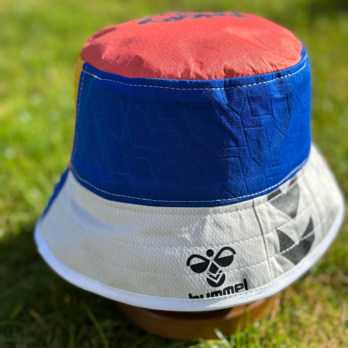 Everton bucket hat (Adult 62-63 cm) - made from original shirts