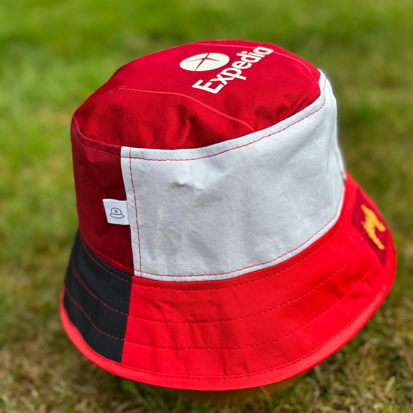 Liverpool bucket hat (adult 62-63 cm) - handmade from original shirts