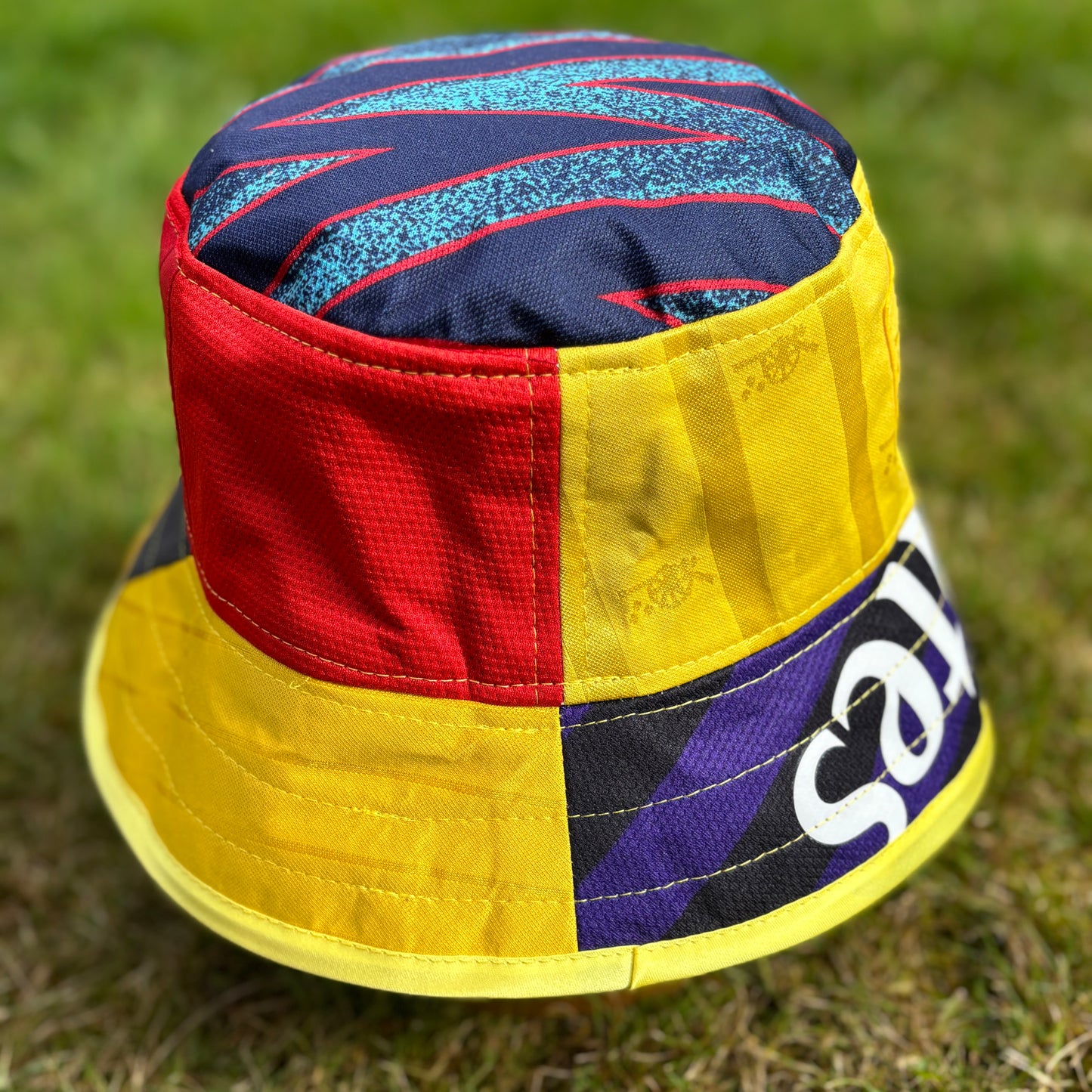 Arsenal bucket hat (Adult 62-63 cm) - made from real shirts