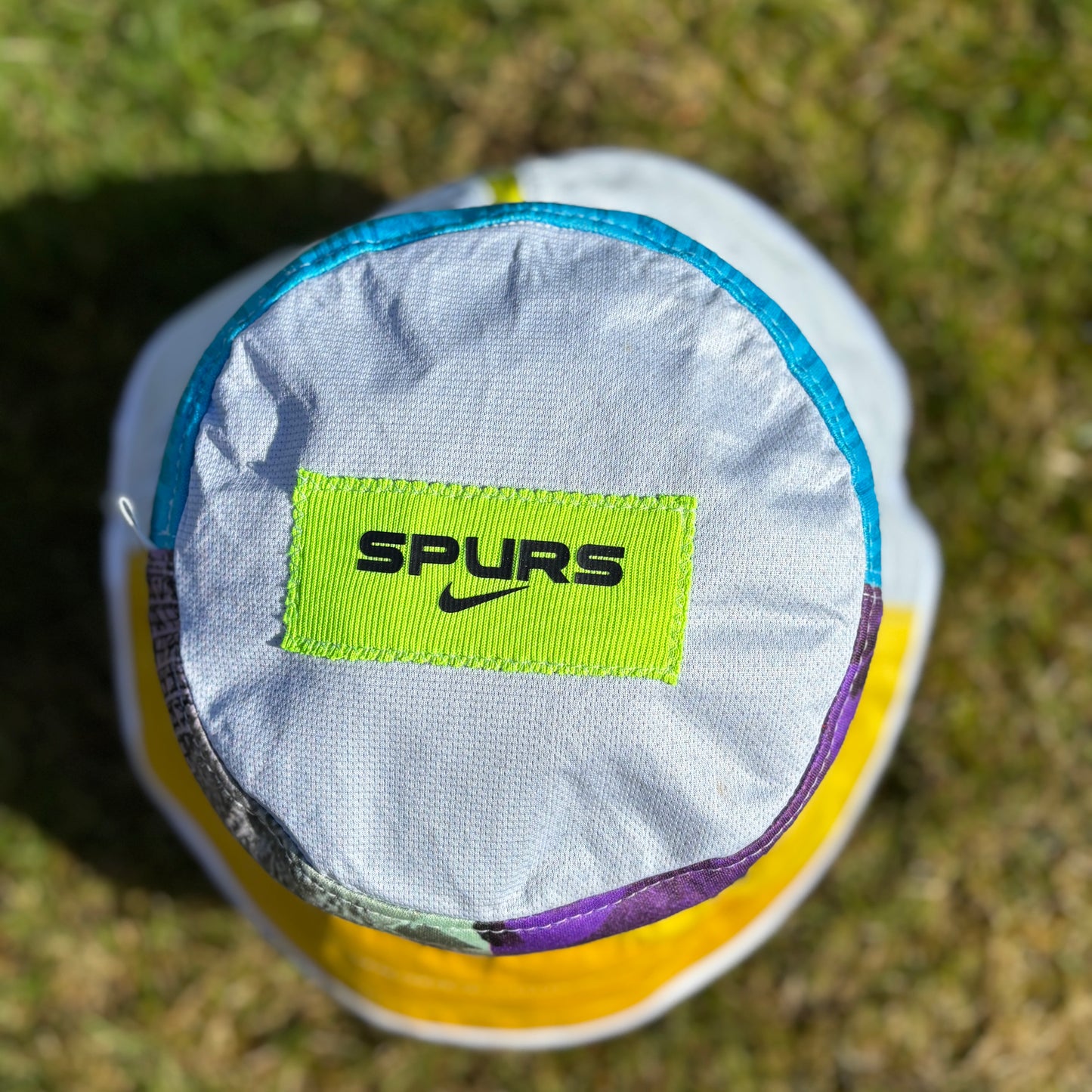 Tottenham bucket hat (Adult 62-63 cm) - made from real shirts