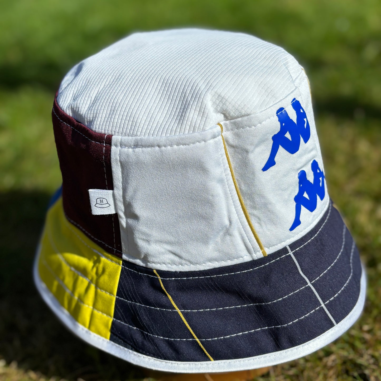 Leeds United bucket hat (Adult 62-63 cm) - made from real shirts