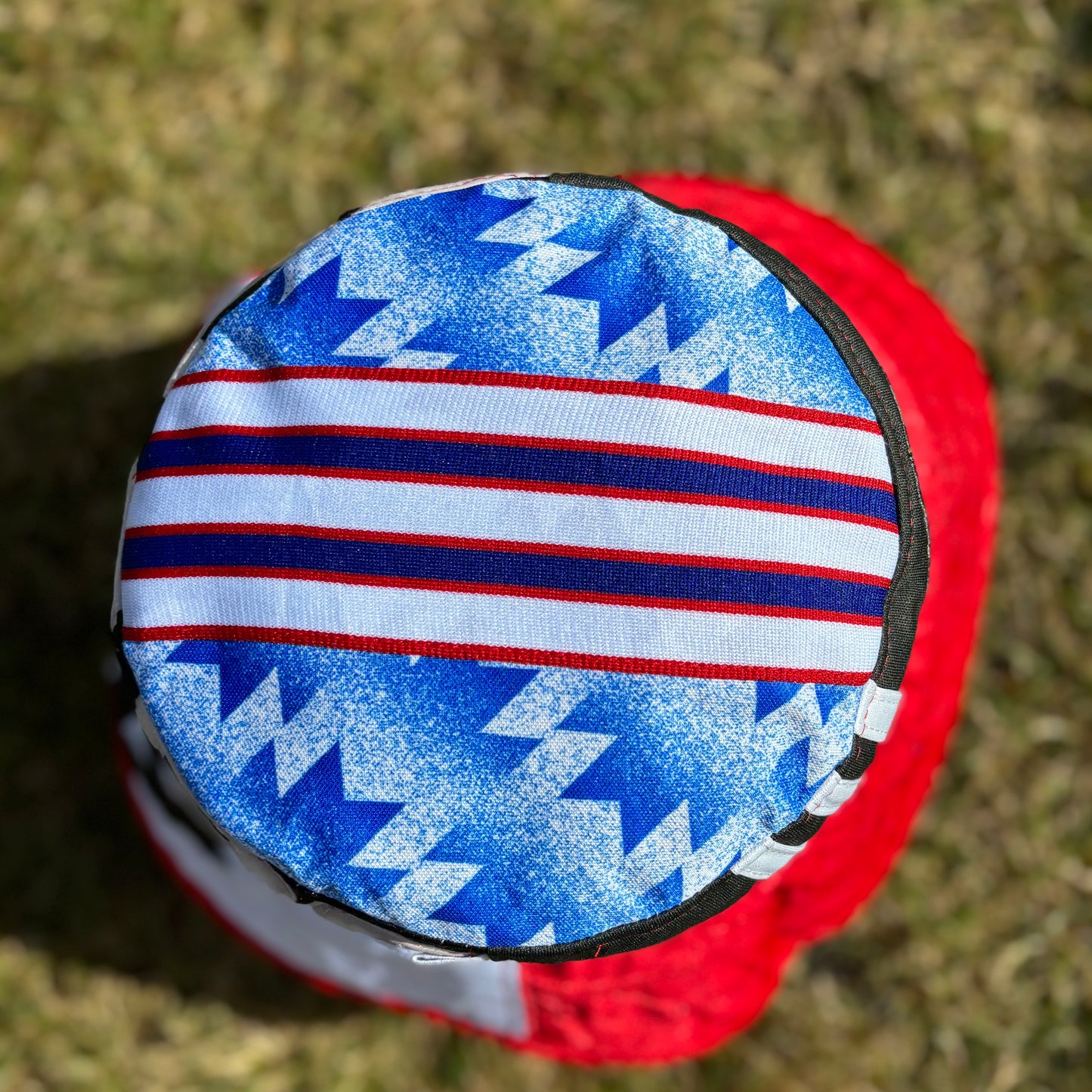 Manchester United bucket hat (Adult 62-63 cm) - made from real shirts