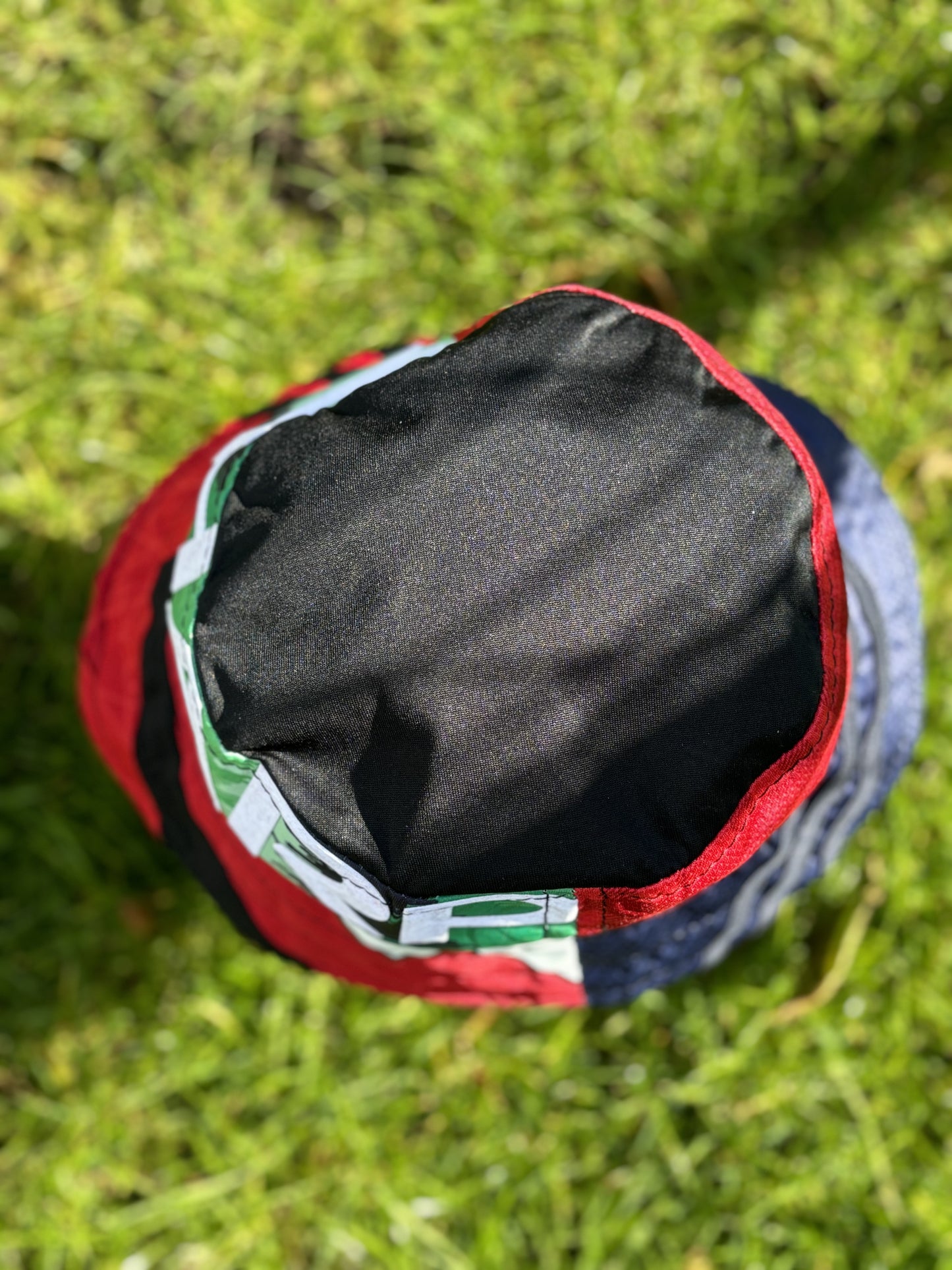 Manchester United bucket hat (youth/teen - 60cm) - made from real shirts