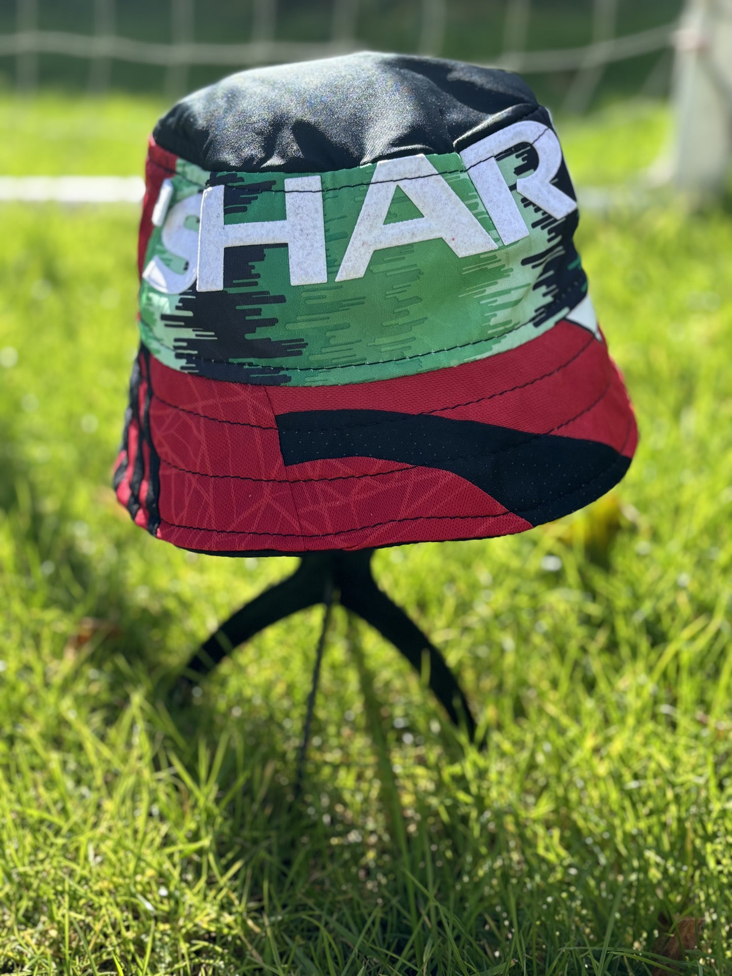 Manchester United bucket hat (youth/teen - 60cm) - made from real shirts