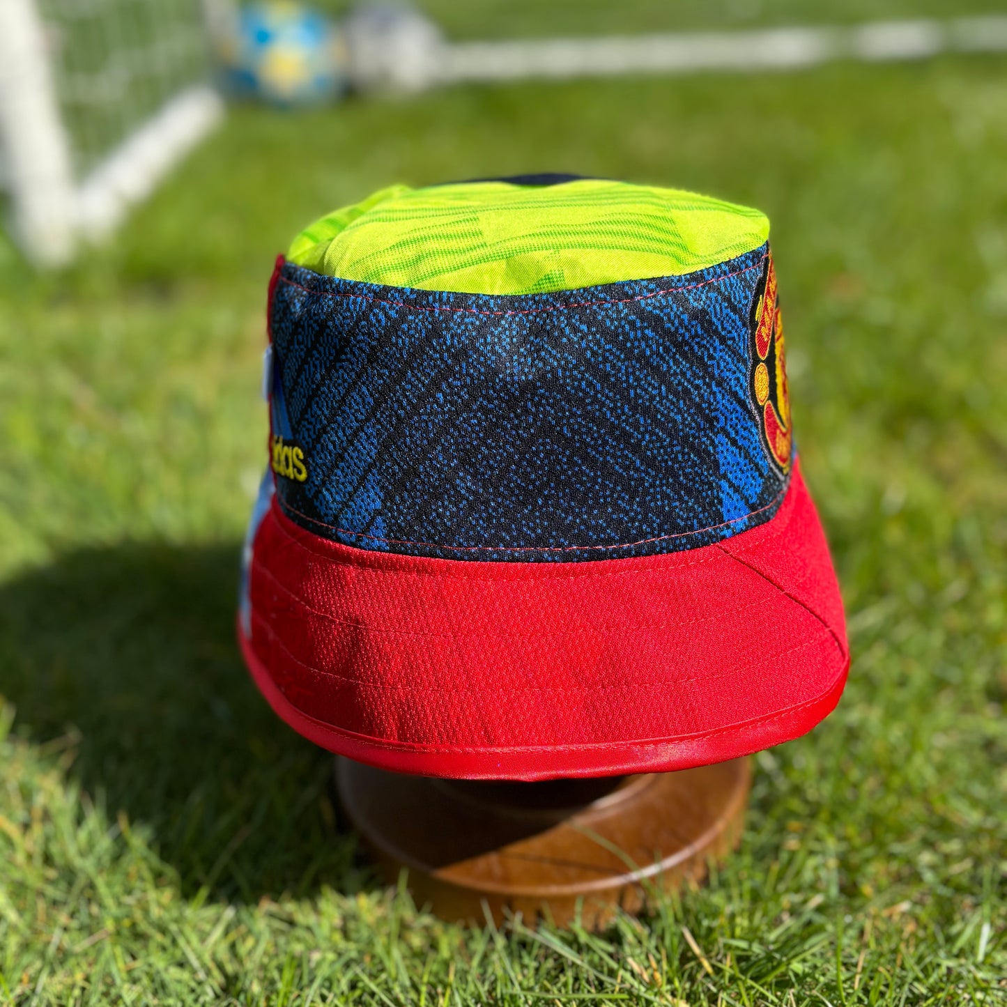 Manchester United bucket hat (Youth/Adult 60-61 cm)