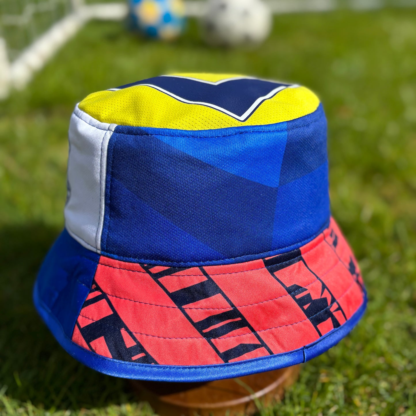 Everton bucket hat (Adult 62-63 cm) - made from original shirts