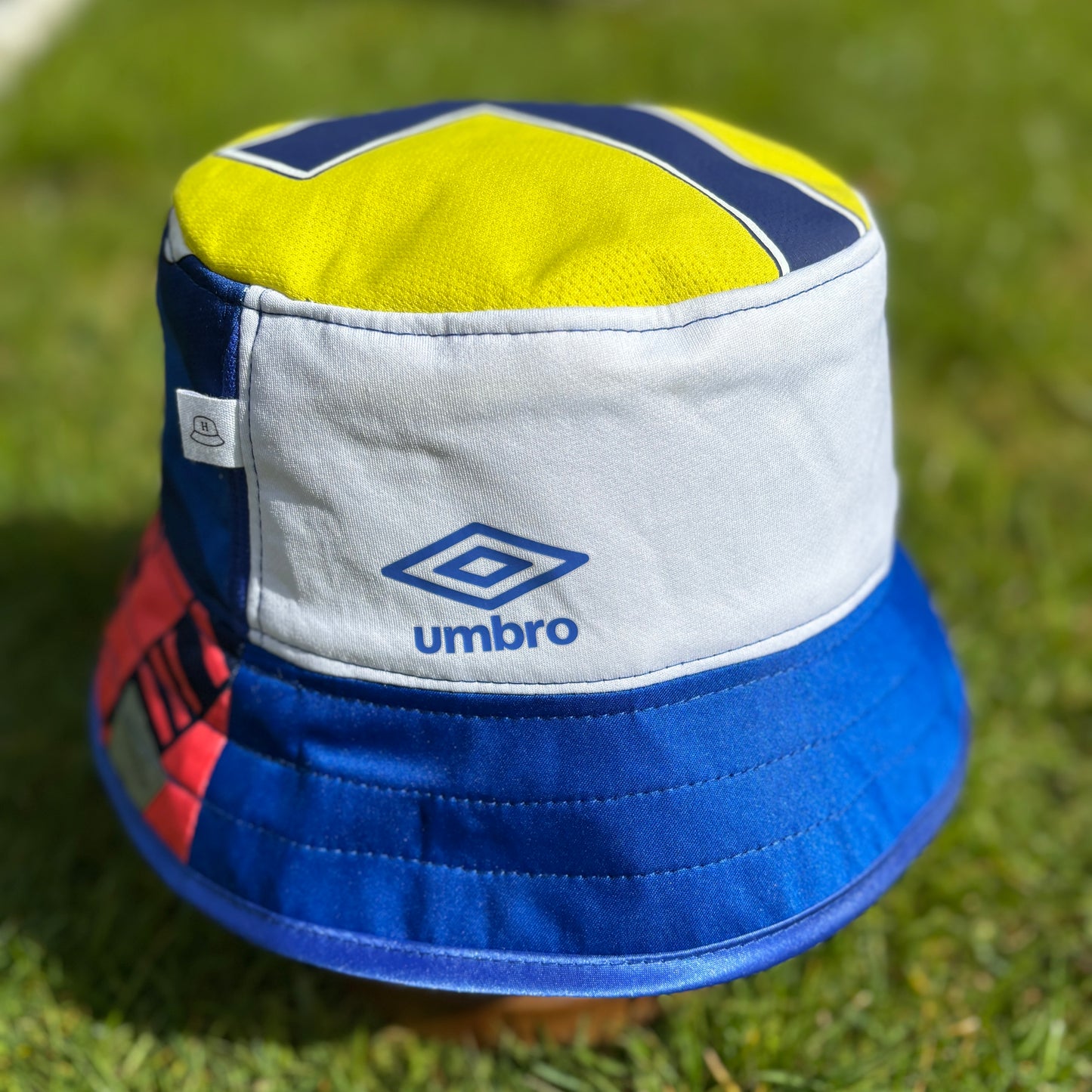 Everton bucket hat (Adult 62-63 cm) - made from original shirts