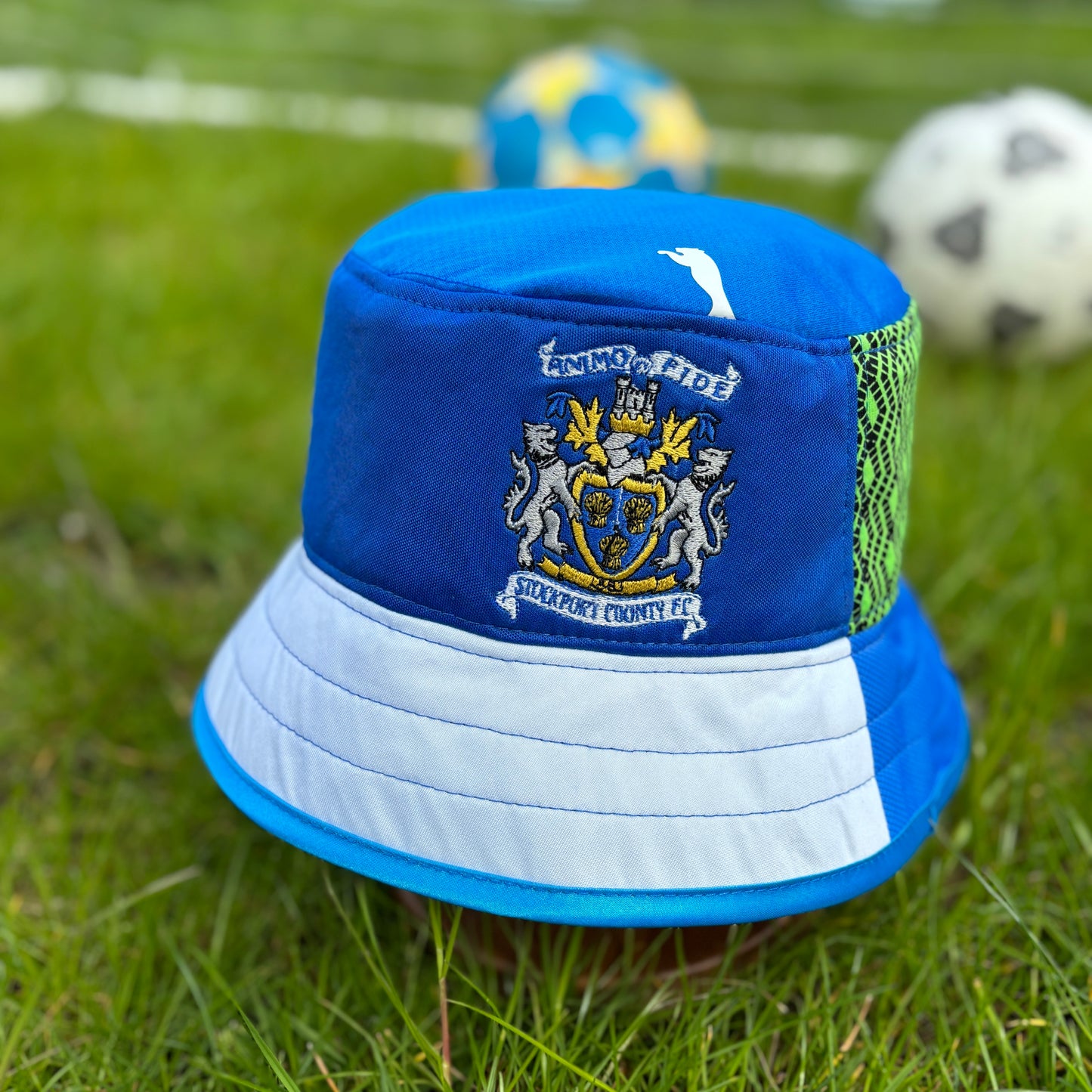Stockport County bucket hat (adult 62-63 cm) - handmade from original shirts