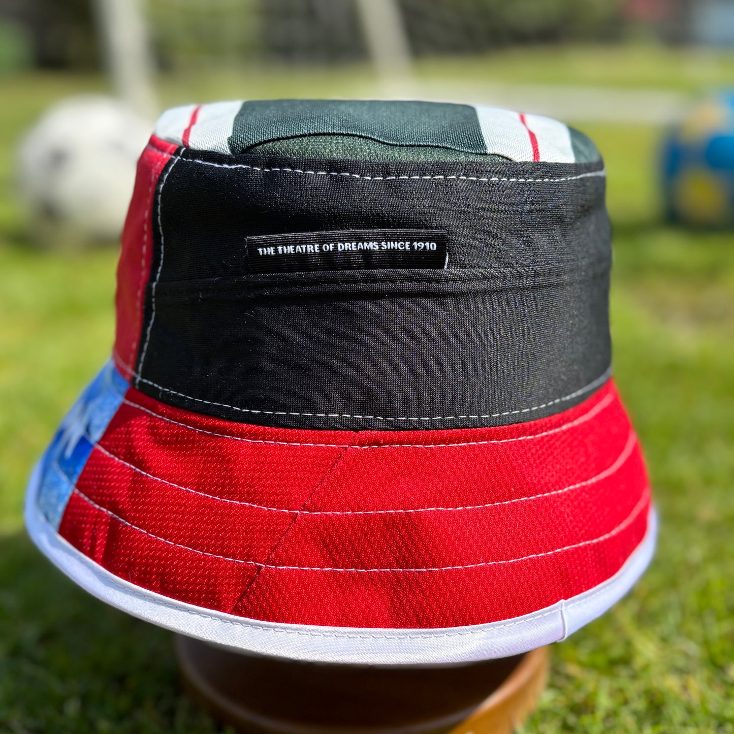 Manchester United bucket hat (Adult 62-63 cm)