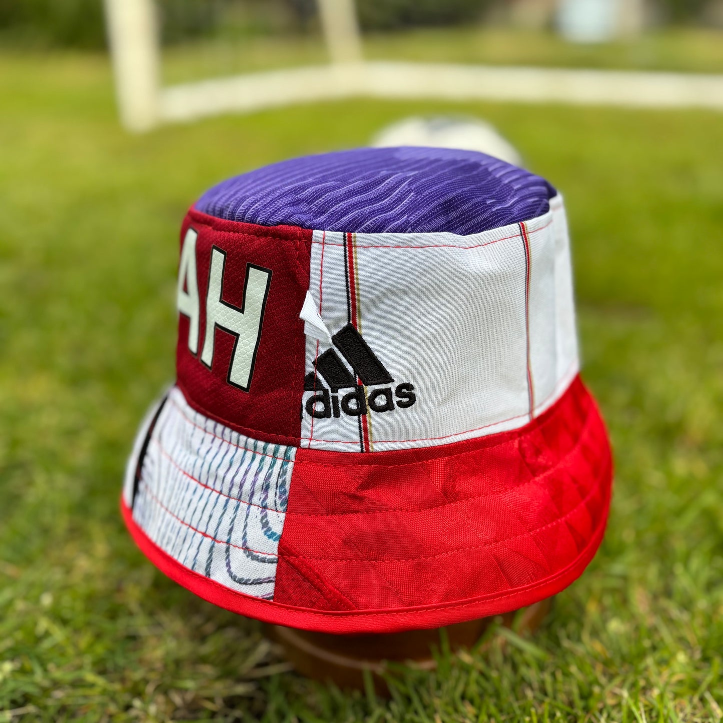 Liverpool bucket hat (adult 62-63 cm) - handmade from original shirts