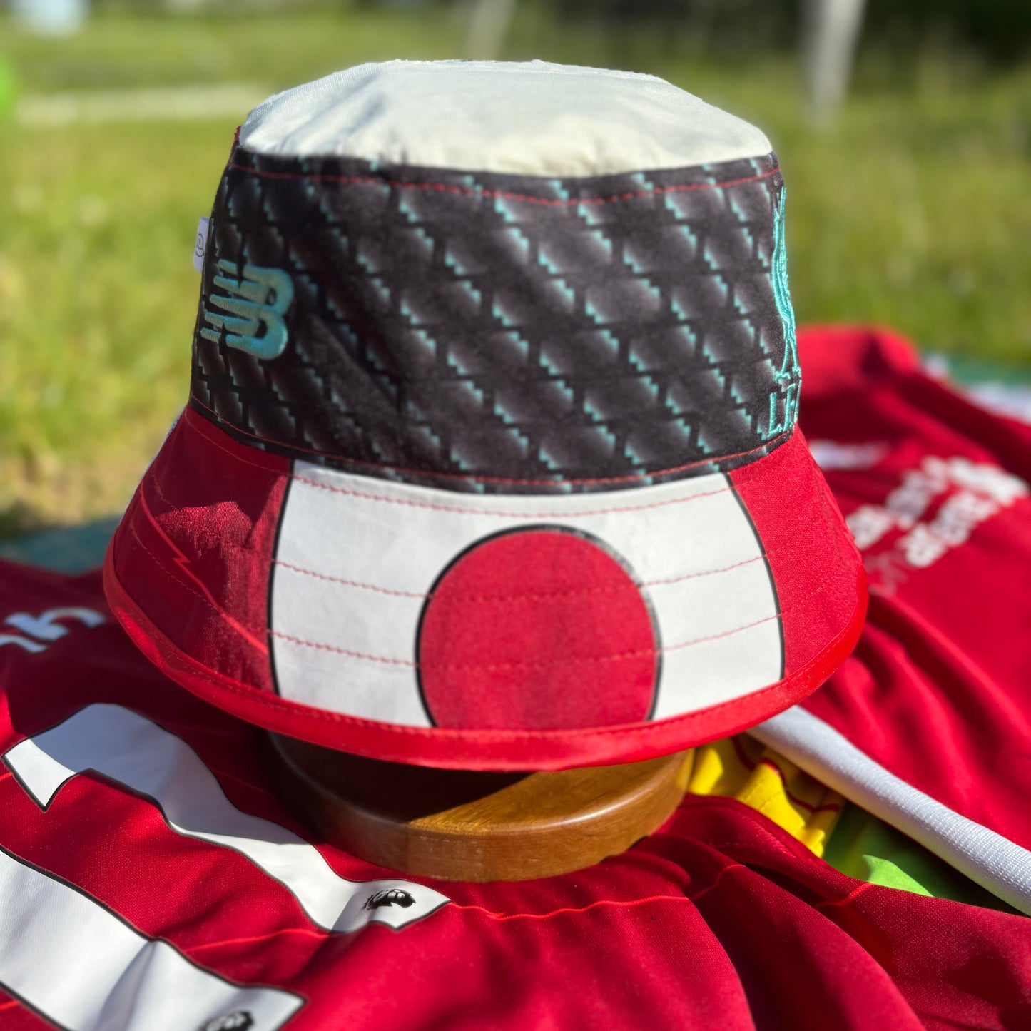 Liverpool bucket hat (adult 62-63 cm) - handmade from original shirts