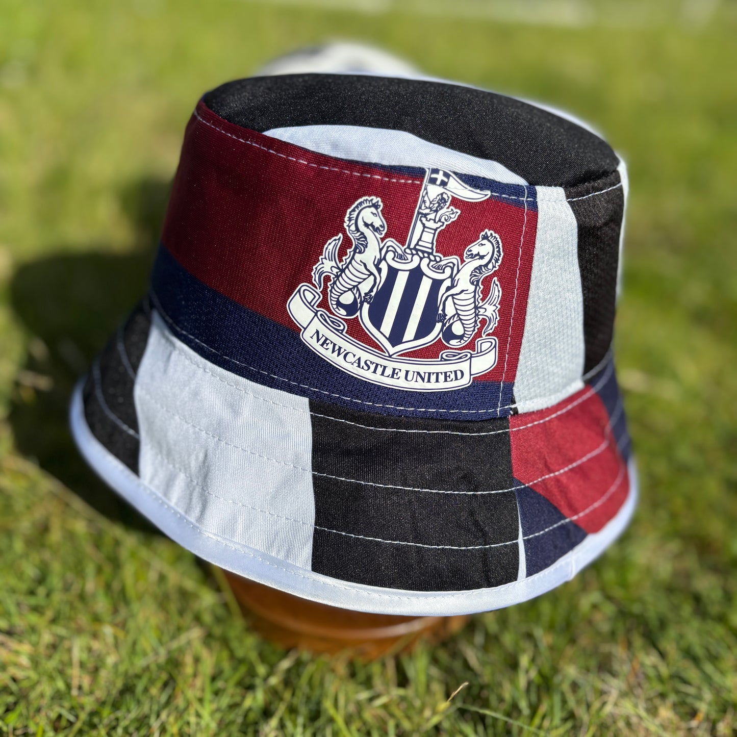 Newcastle United bucket hat (Adult 62-63 cm) - made from real shirts