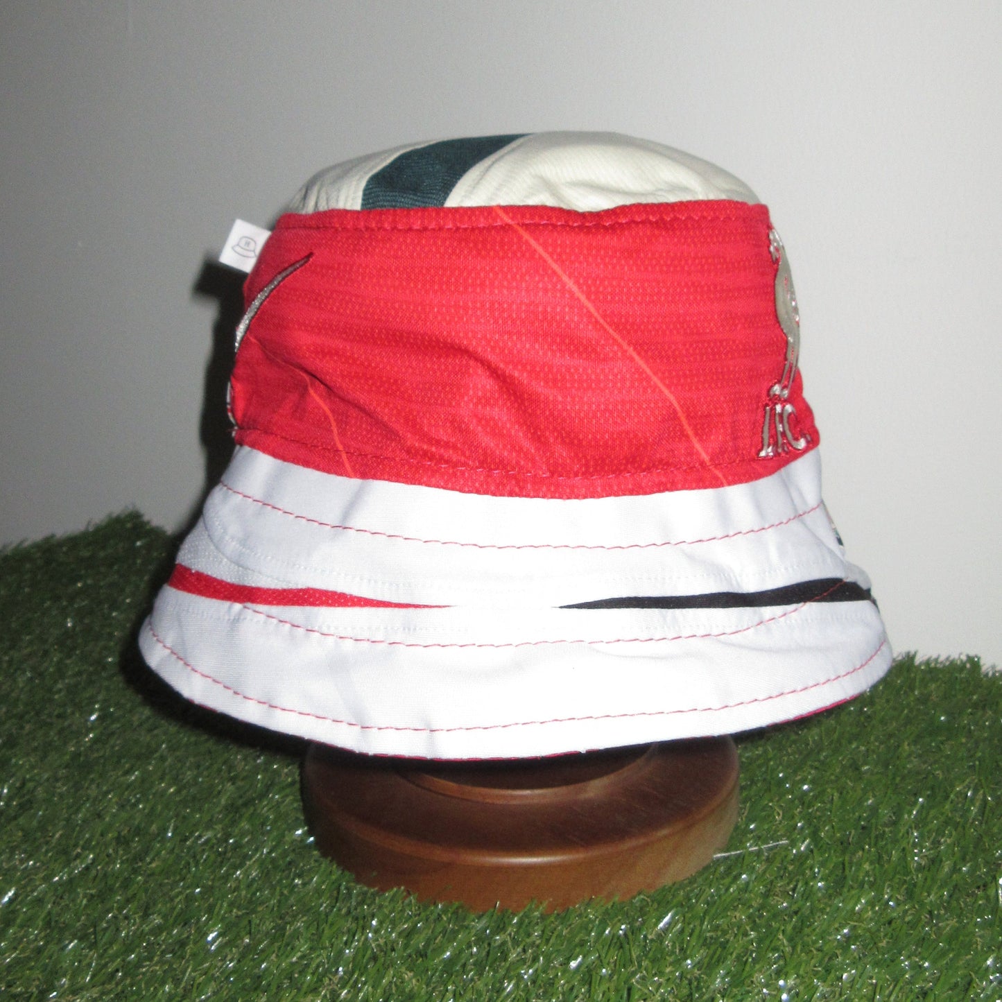 Liverpool bucket hat (adult 62-63cm) - handmade from original shirts