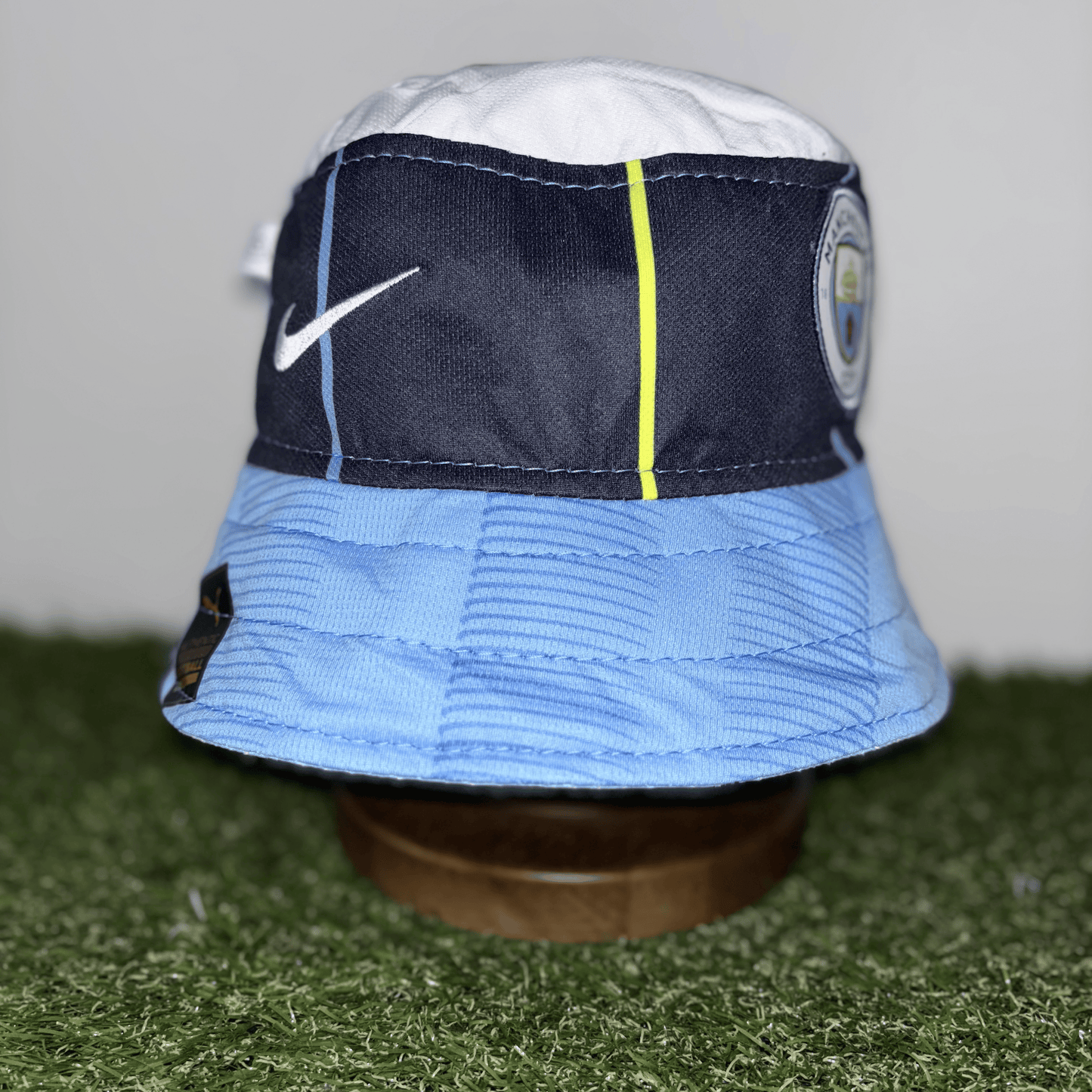 Manchester City bucket hat (adult) - handmade from original shirts