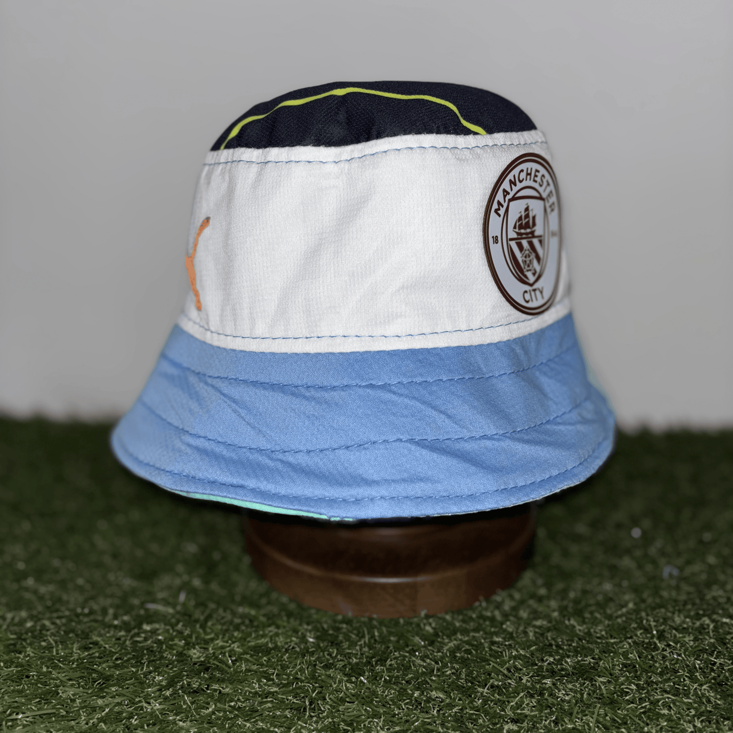 Manchester City bucket hat (adult) - handmade from original shirts