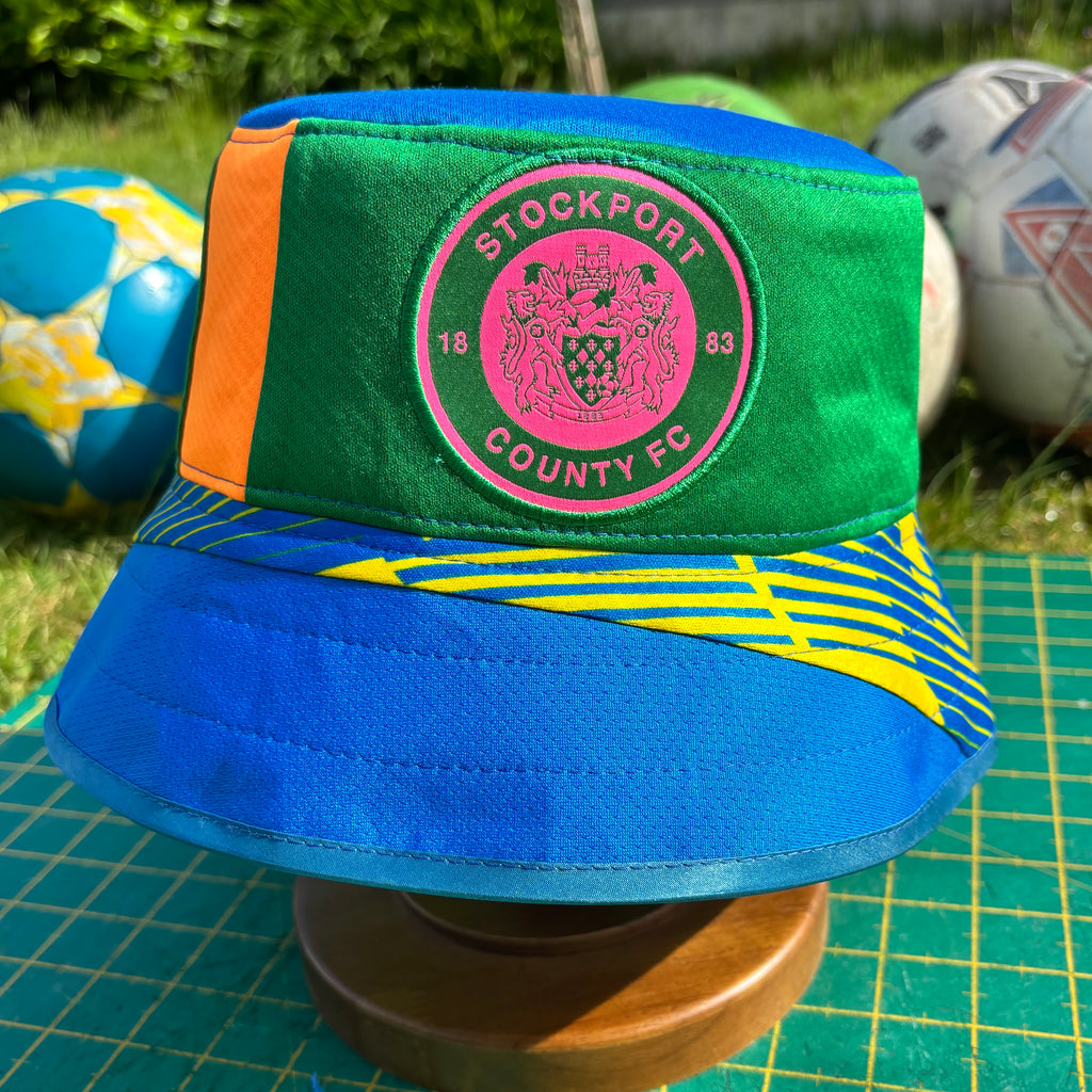 Stockport County bucket hat (adult 62-63 cm) - handmade from original shirts