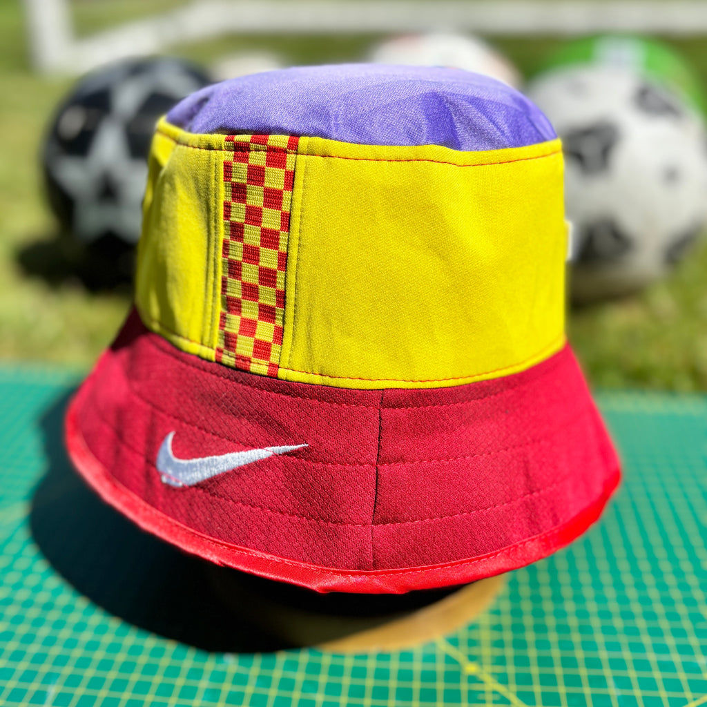 Liverpool bucket hat (adult 62-63 cm) - handmade from original shirts