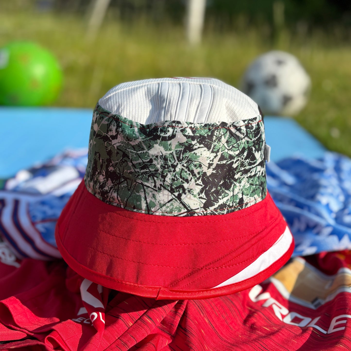 Manchester United bucket hat (Adult 62-63 cm) - made from real shirts