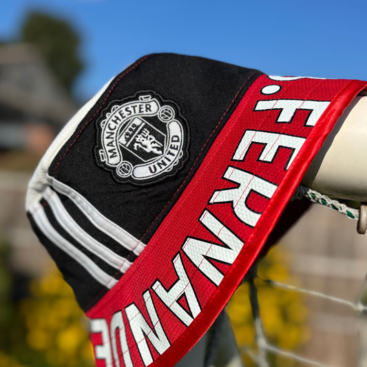 Manchester United bucket hat (Adult 62-63 cm) - made from real shirts
