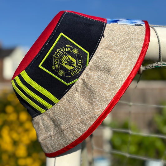 Manchester United bucket hat (Adult 62-63 cm) - made from real shirts