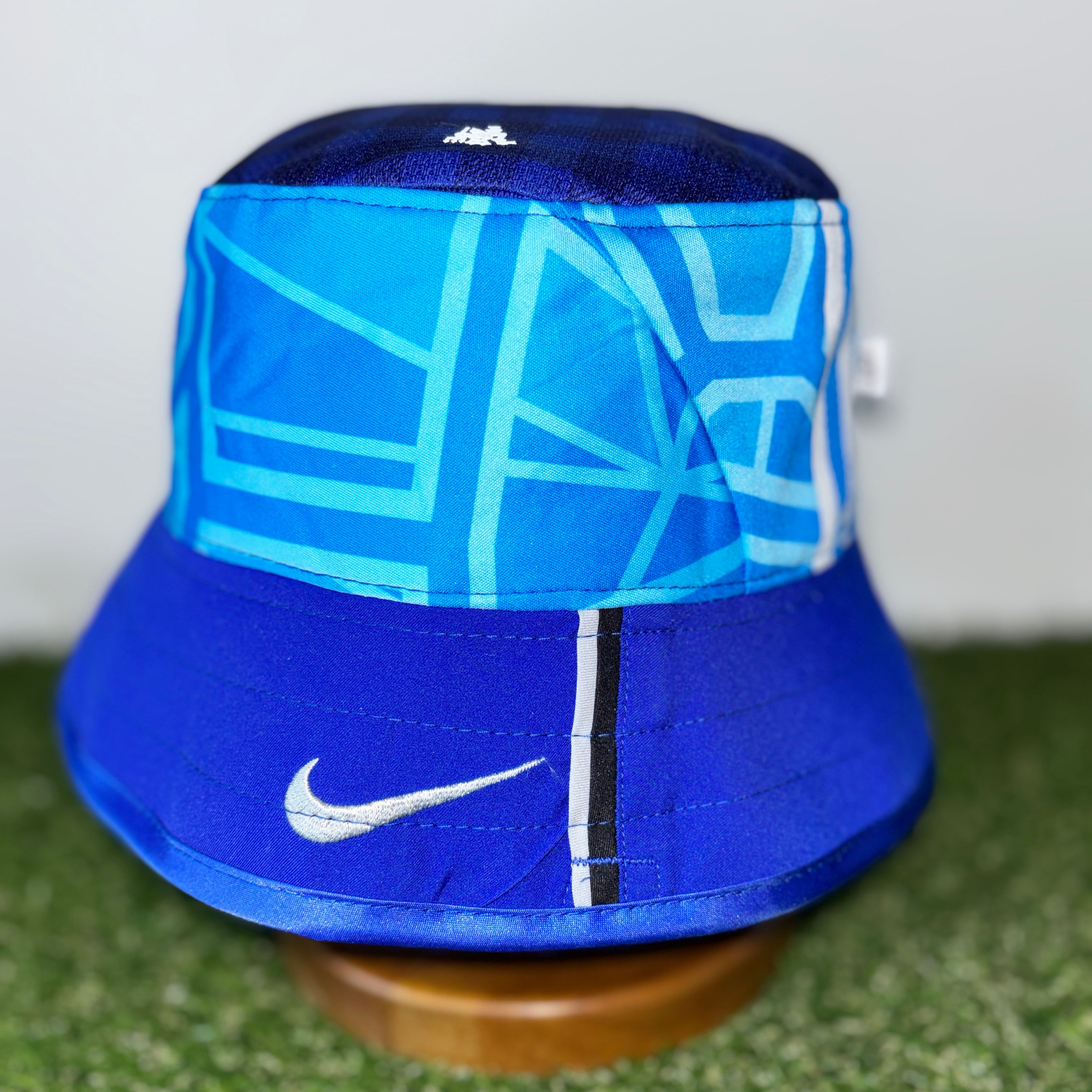 Manchester United bucket hat (Man Blunited Collection) - Adult 62-63cm