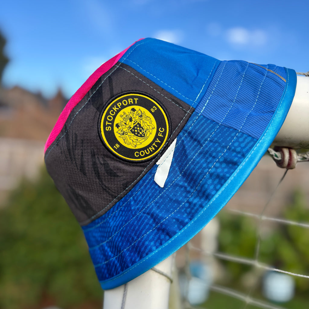 Stockport County bucket hat (adult 62-63 cm) - handmade from original shirts