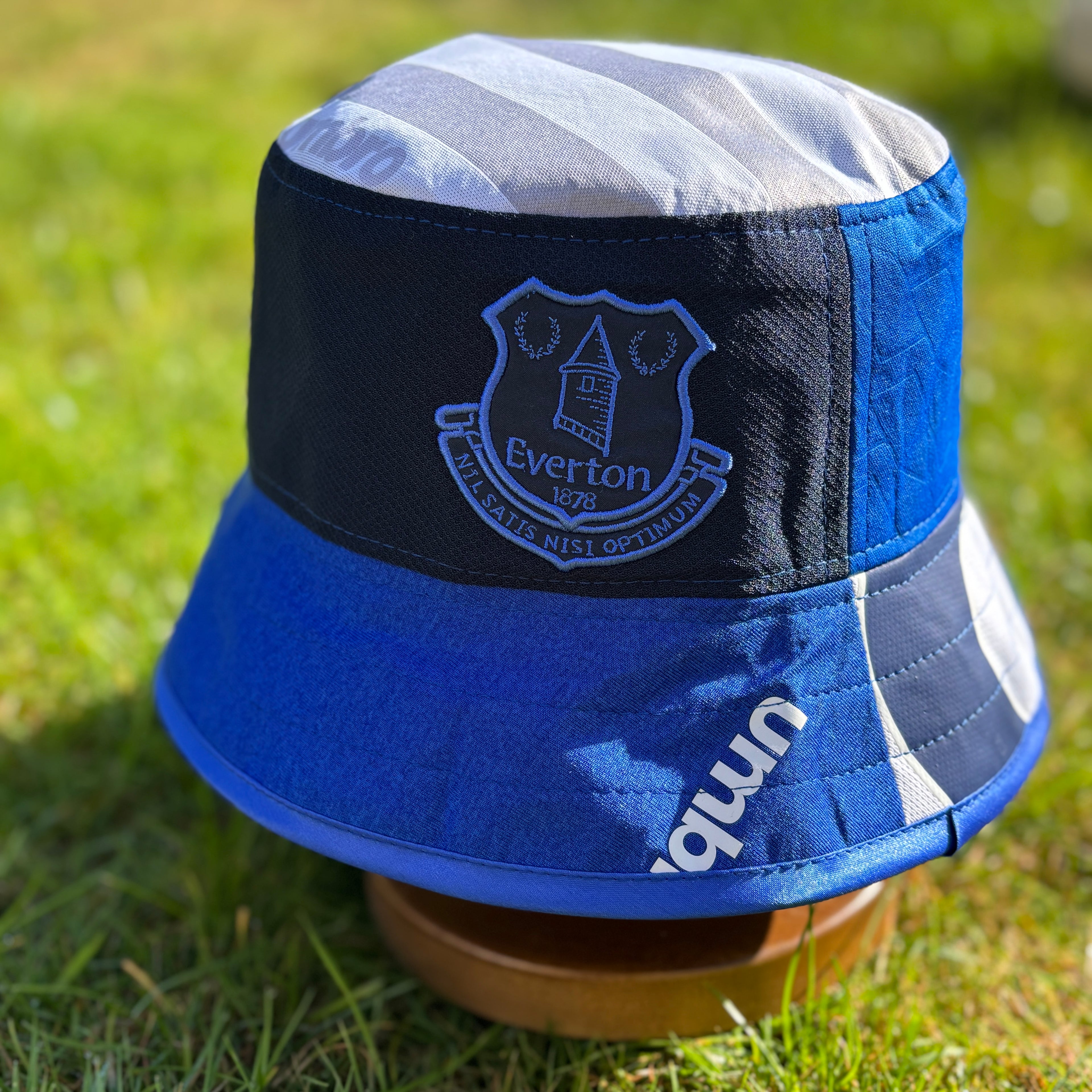 Everton bucket hat (Adult 62-63 cm) - made from original shirts