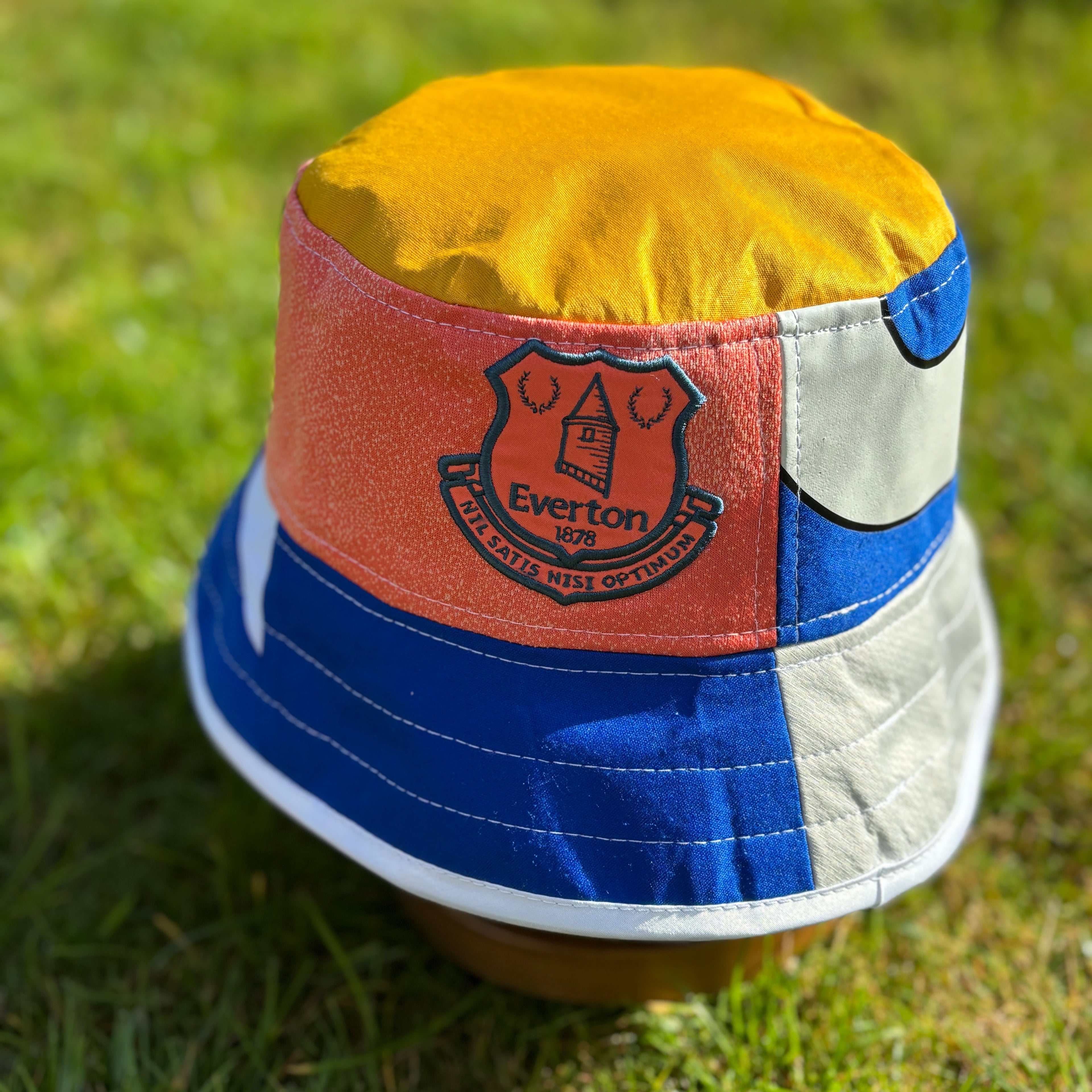 Everton bucket hat (Adult 62-63 cm) - made from original shirts