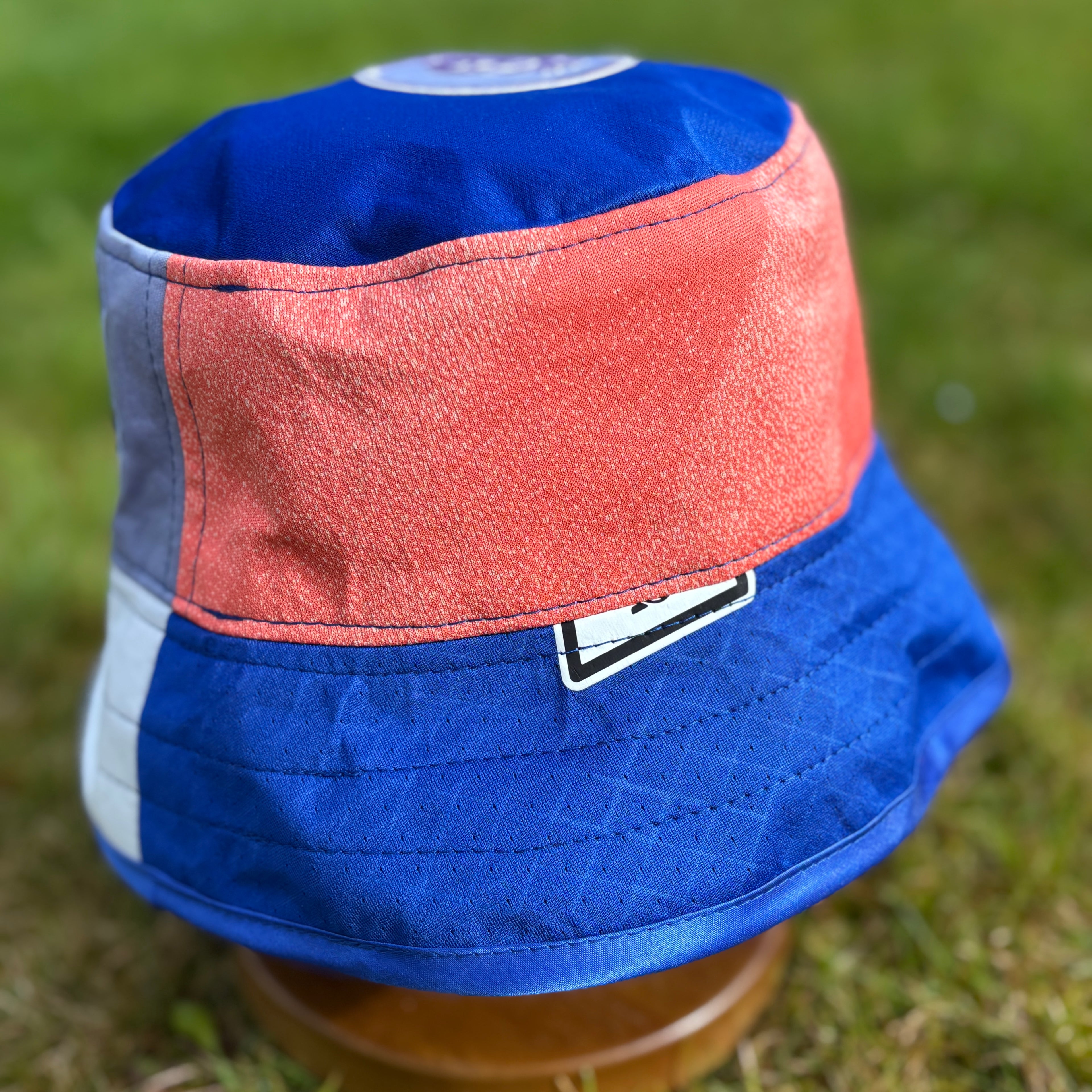 Everton bucket hat (Youth/Small adult 58-59 cm) - made from original shirts