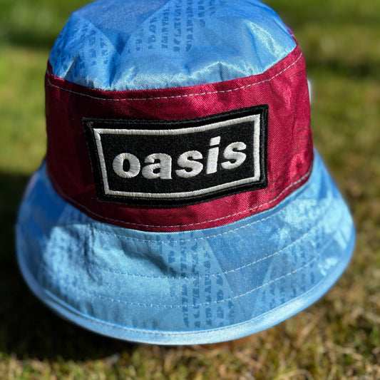 Oasis x Manchester City bucket hat (adult 62-63 cm) - handmade from retro shirts