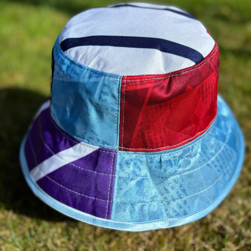 Oasis x Manchester City bucket hat (adult 62-63 cm) - handmade from retro shirts