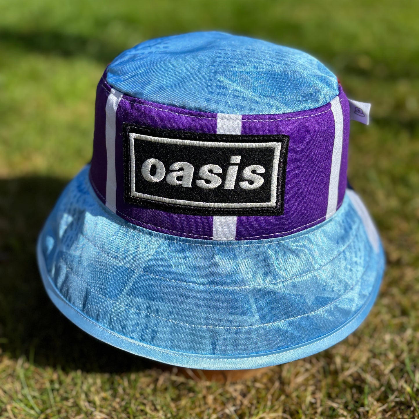 Oasis x Manchester City bucket hat (adult 62-63 cm) - handmade from retro shirts