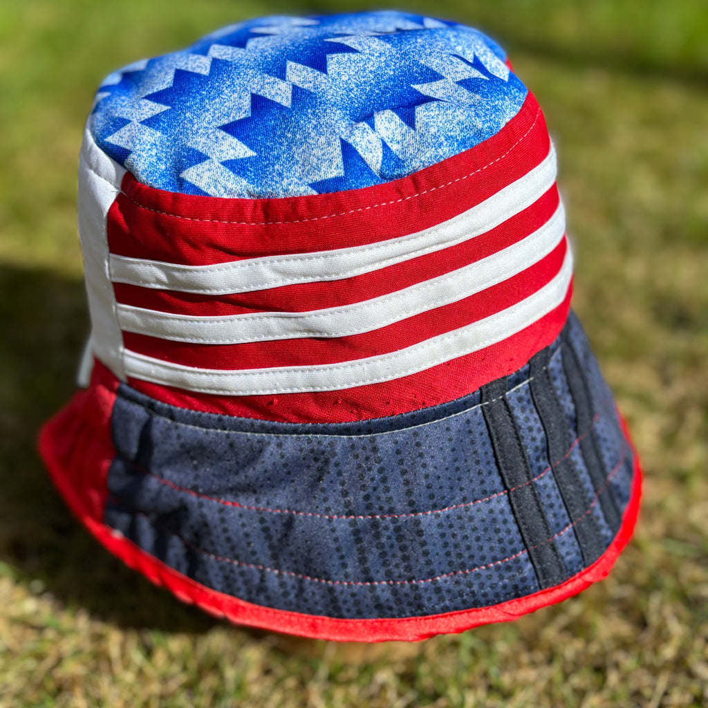 Manchester United bucket hat (Youth/Small Adult 59-60 cm) - made from real shirts