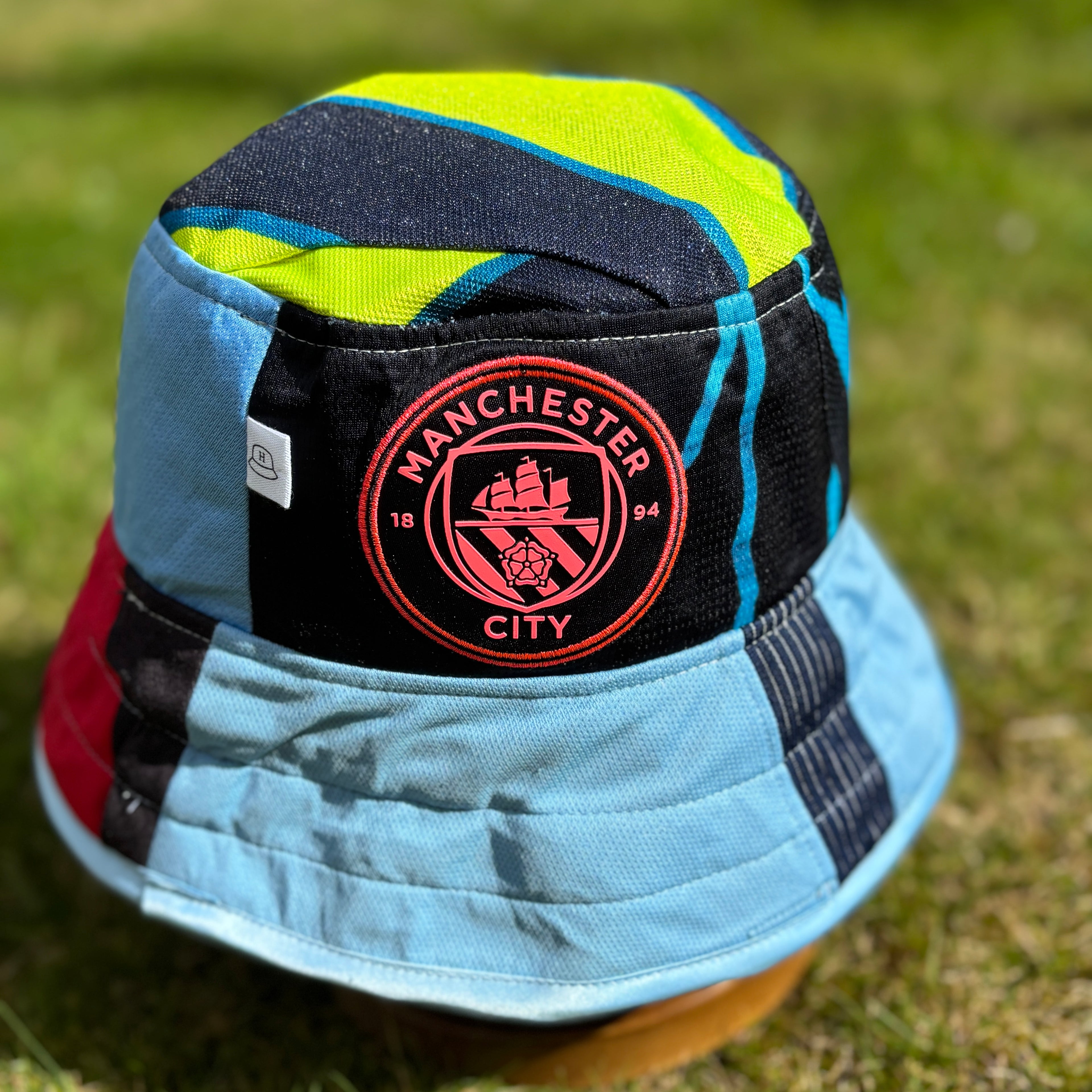 Manchester City bucket hat (Small adult/youth 59-60 cm) - made from real shirts