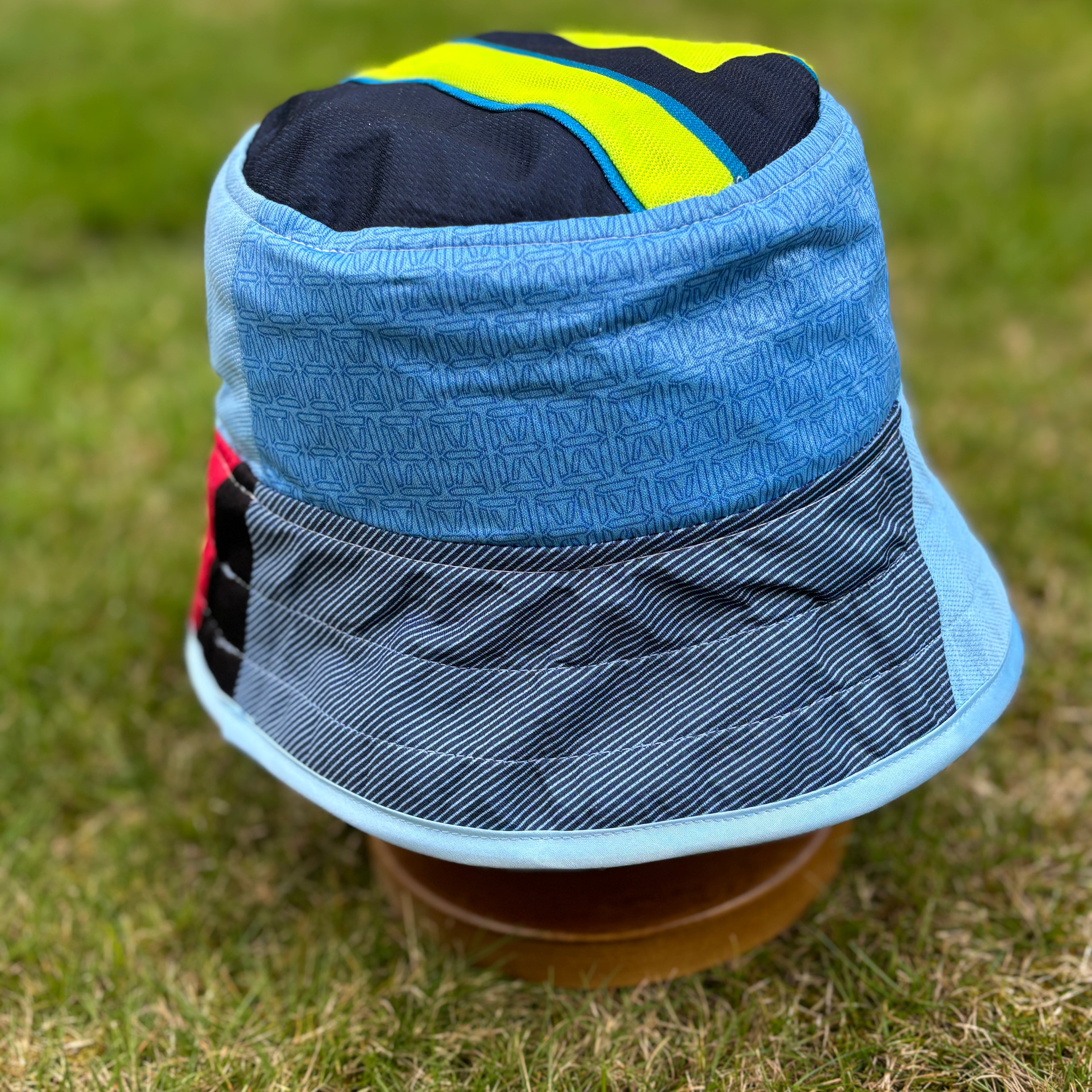 Manchester City bucket hat (Small adult/youth 59-60 cm) - made from real shirts
