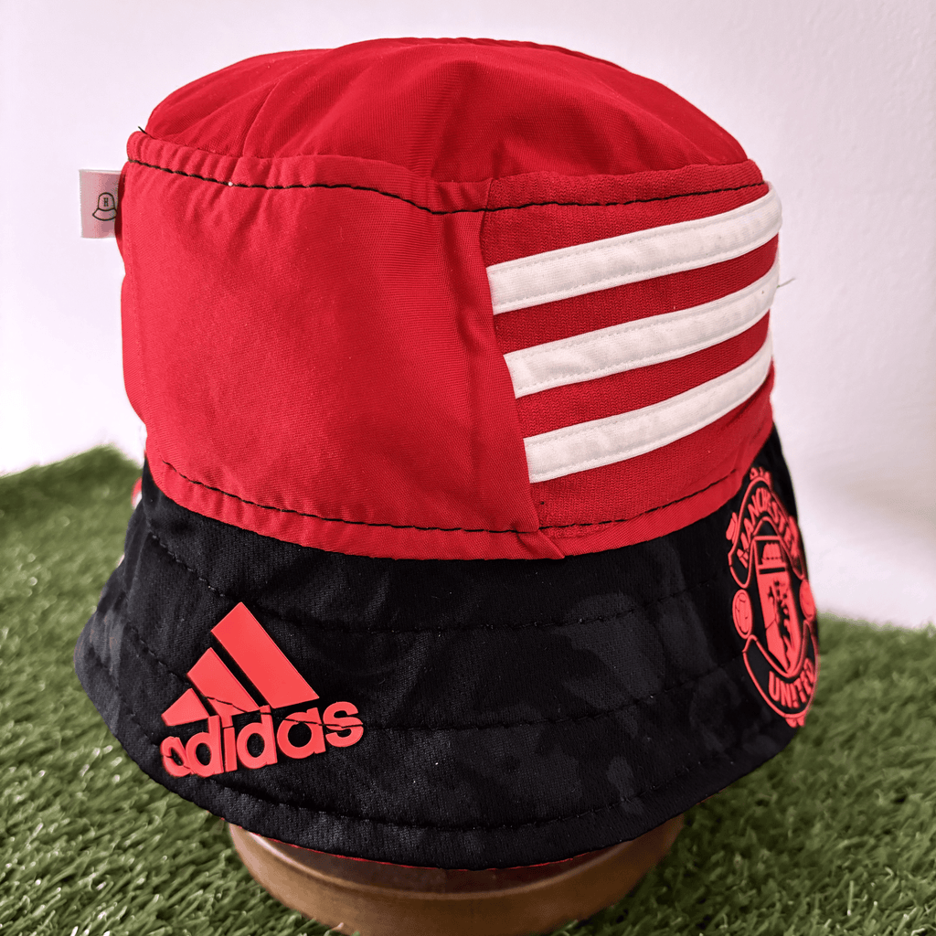 Manchester United bucket hat (Youth/Teen: 57-58cm) - made from original shirts