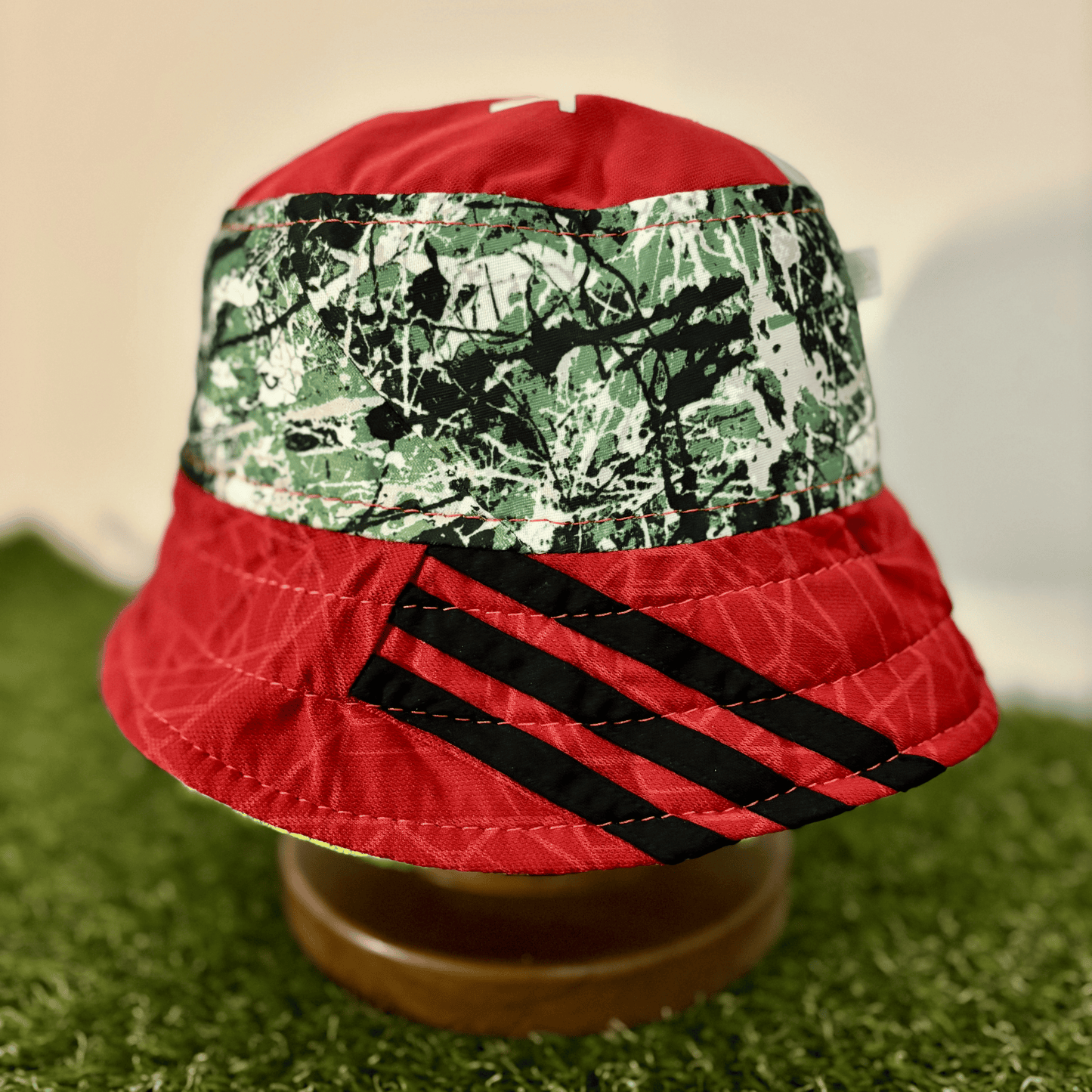 Manchester United bucket hat (Adult 62cm) - made from original shirts