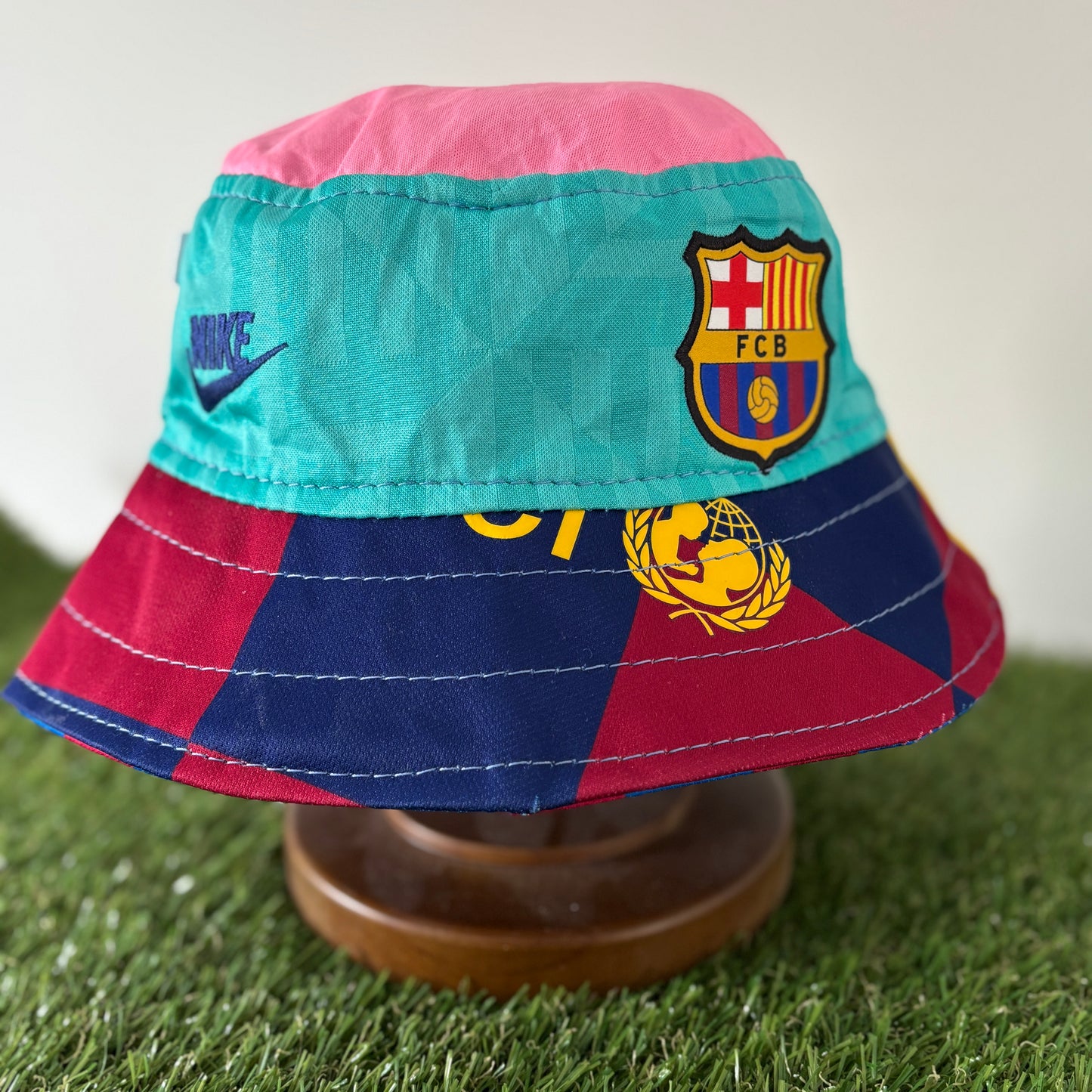 Barcelona bucket hat (adult 61-62 cm) - handmade from original shirts