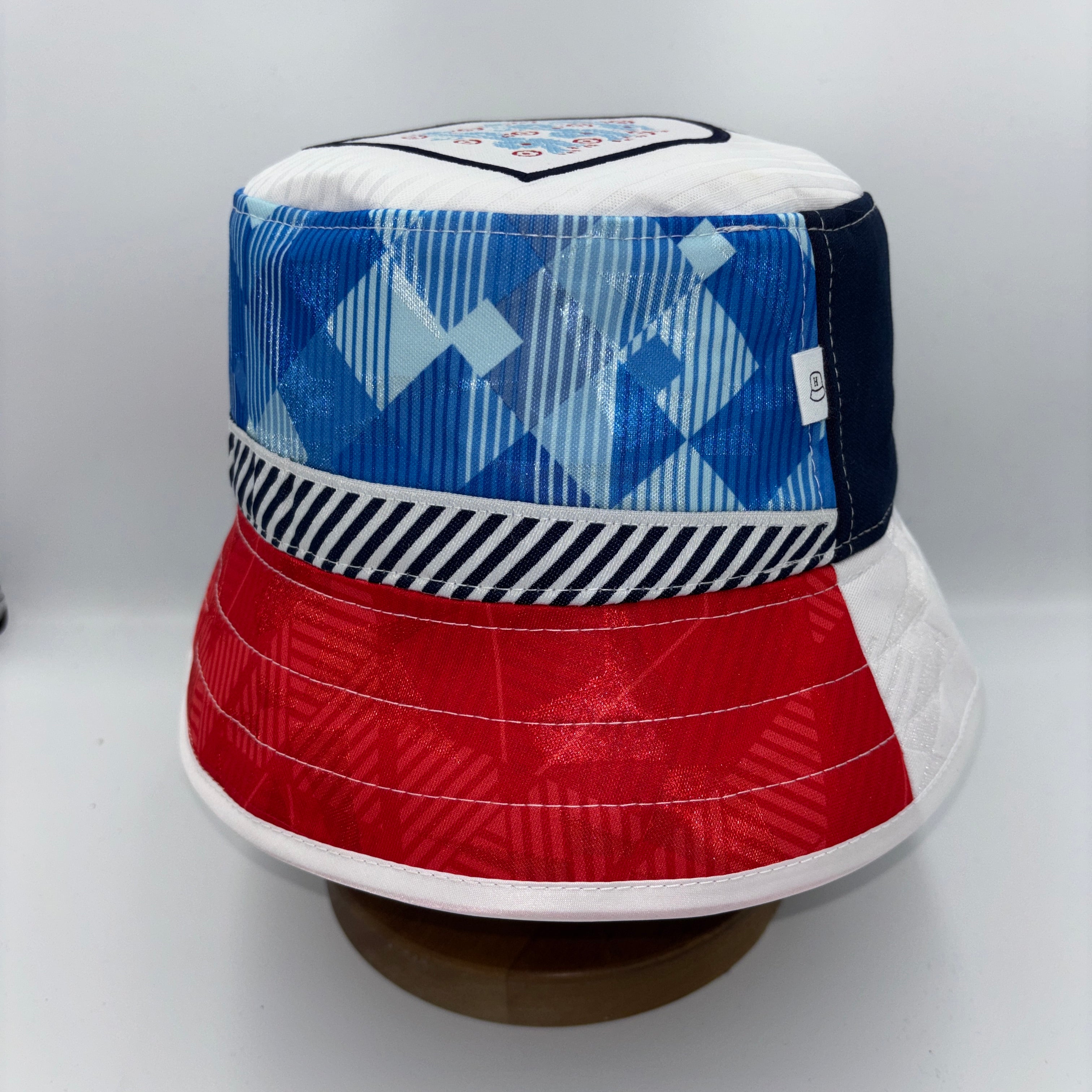 England bucket hat (adult 62-63 cm) - handmade from original shirts